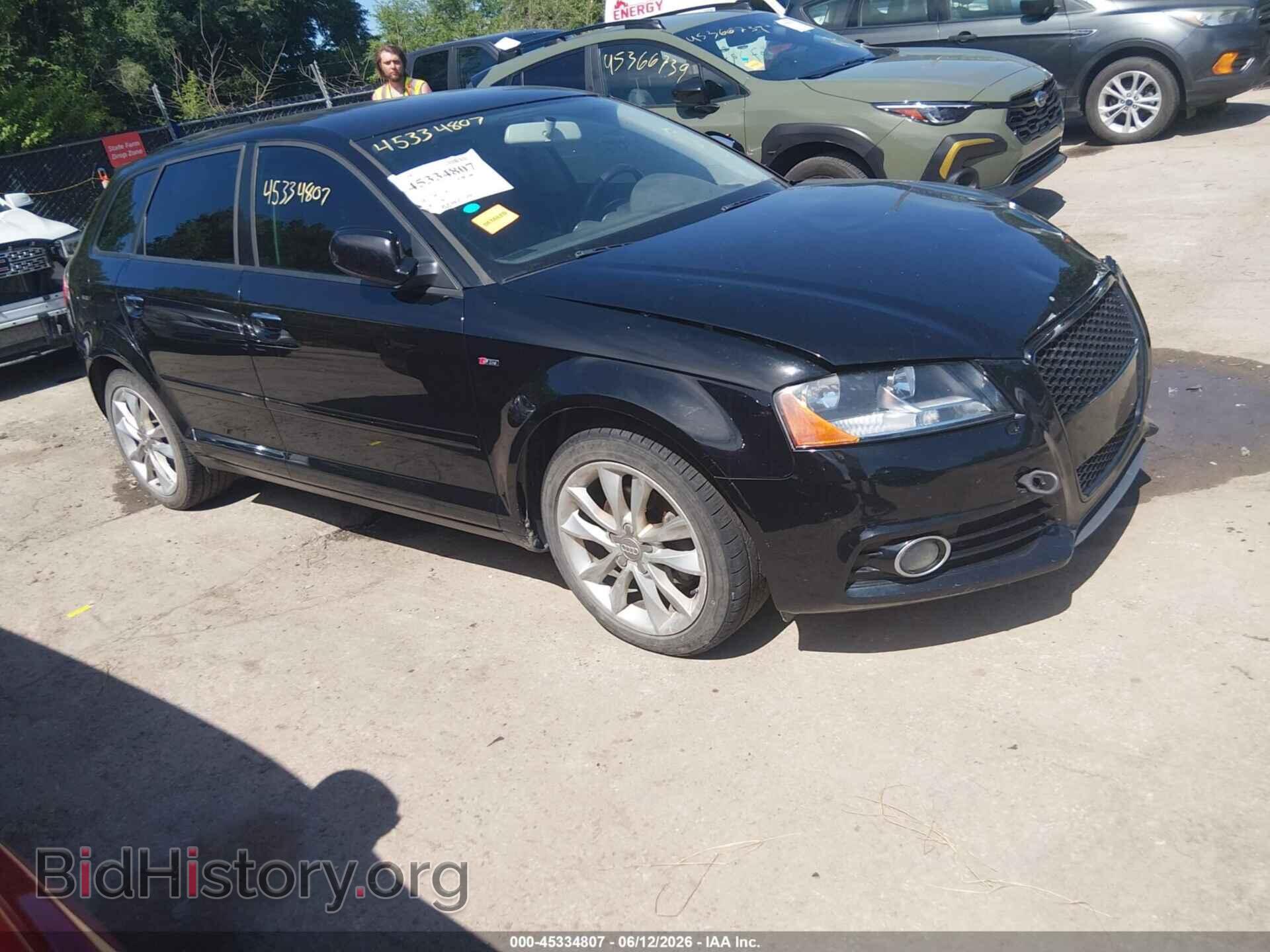 Photo WAUBJAFM0CA010156 - AUDI A3 2012