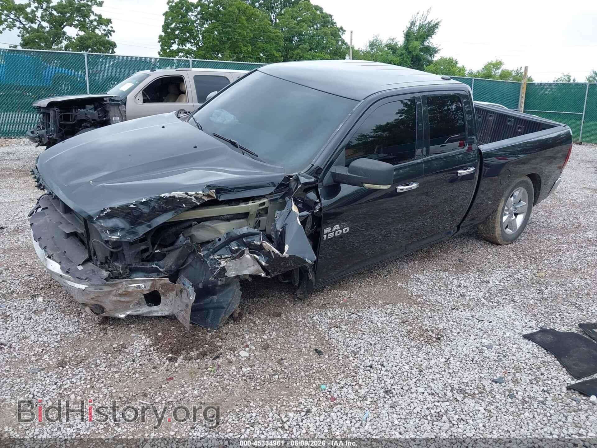 2016 RAM 1500 - VIN: 1C6RR7GT6GS384619 - Фото 2