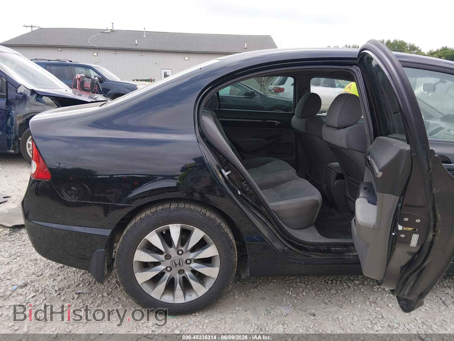 2010 HONDA CIVIC - VIN: 19XFA1F8XAE075274 - Фото 8