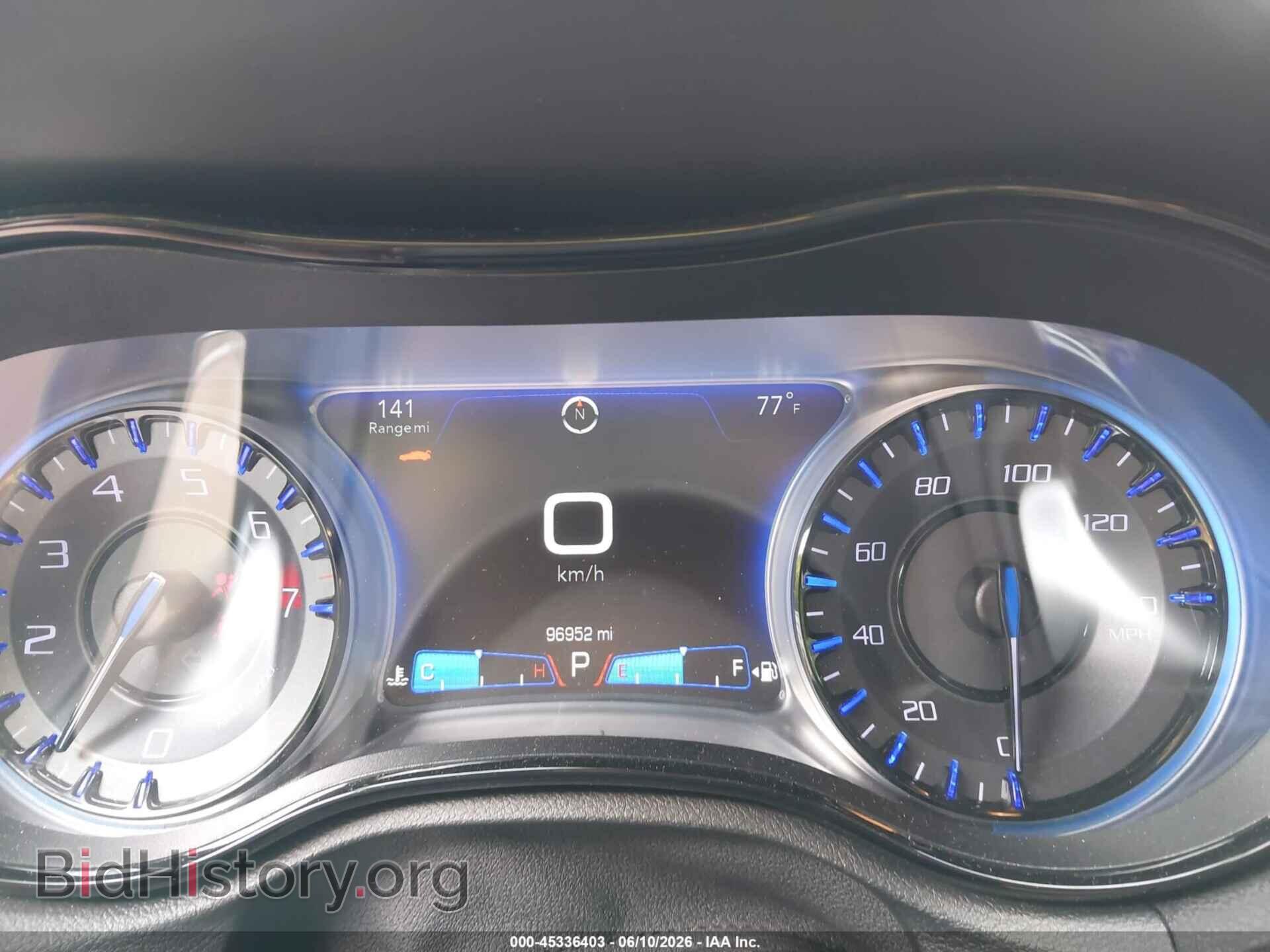 2016 CHRYSLER 300 - VIN: 2C3CCAGG8GH262081 - Photo 7