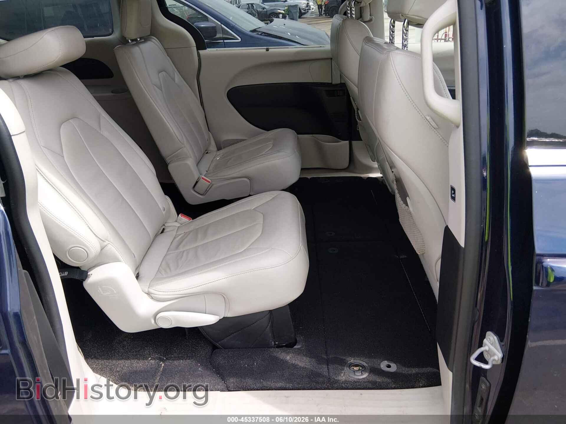 2017 CHRYSLER PACIFICA - VIN: 2C4RC1BG5HR610038 - Photo 8