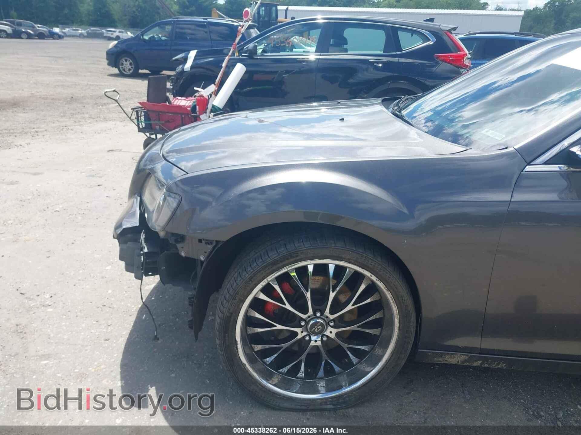 2018 CHRYSLER 300 - VIN: 2C3CCAKG3JH144356 - Фото 20