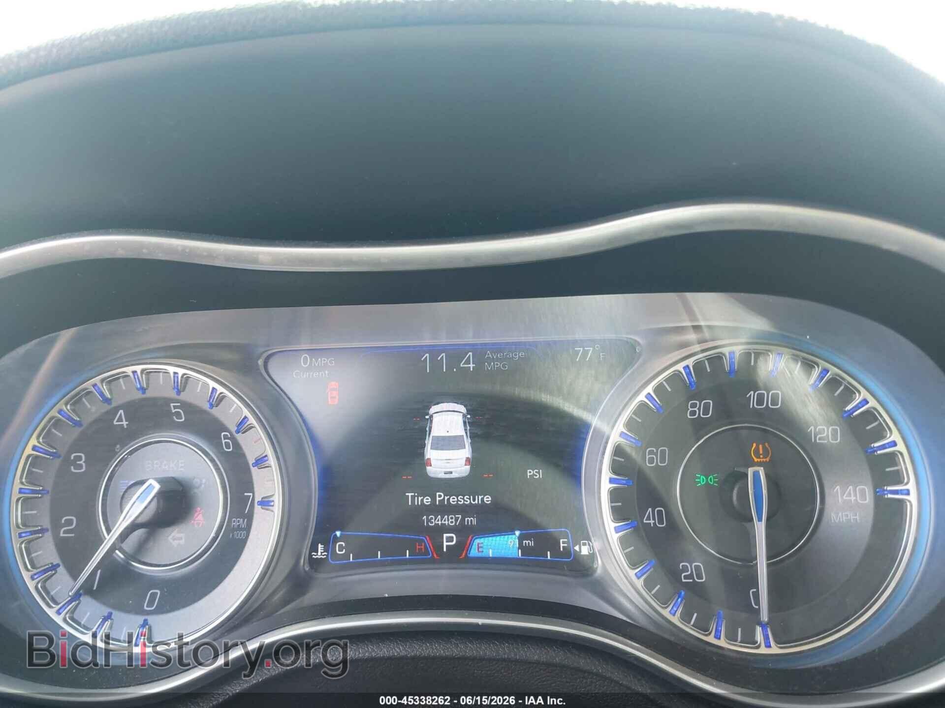 2018 CHRYSLER 300 - VIN: 2C3CCAKG3JH144356 - Фото 7