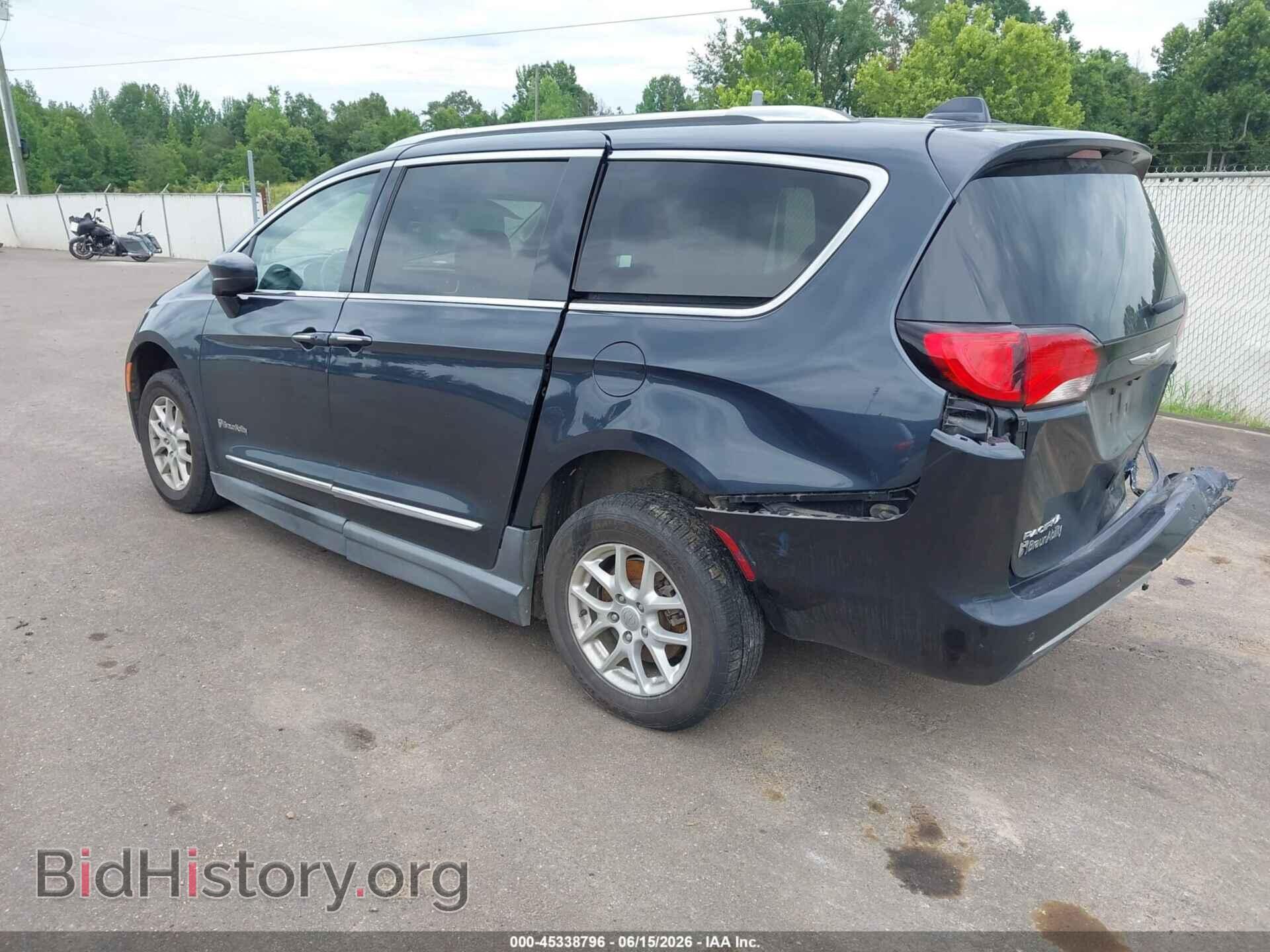 2020 CHRYSLER PACIFICA - VIN: 2C4RC1BG9LR140525 - Фото 3