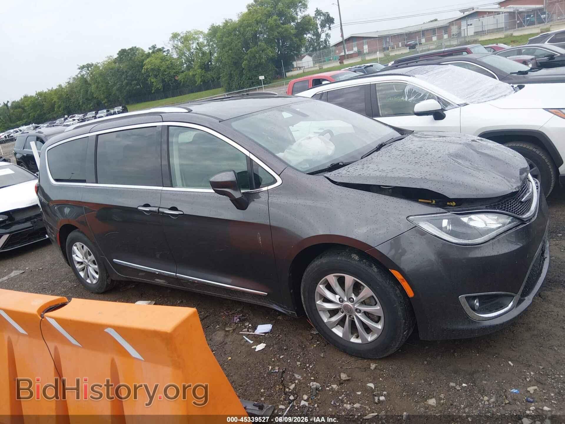 2018 CHRYSLER PACIFICA - VIN: 2C4RC1BG6JR204033 - Фото 13
