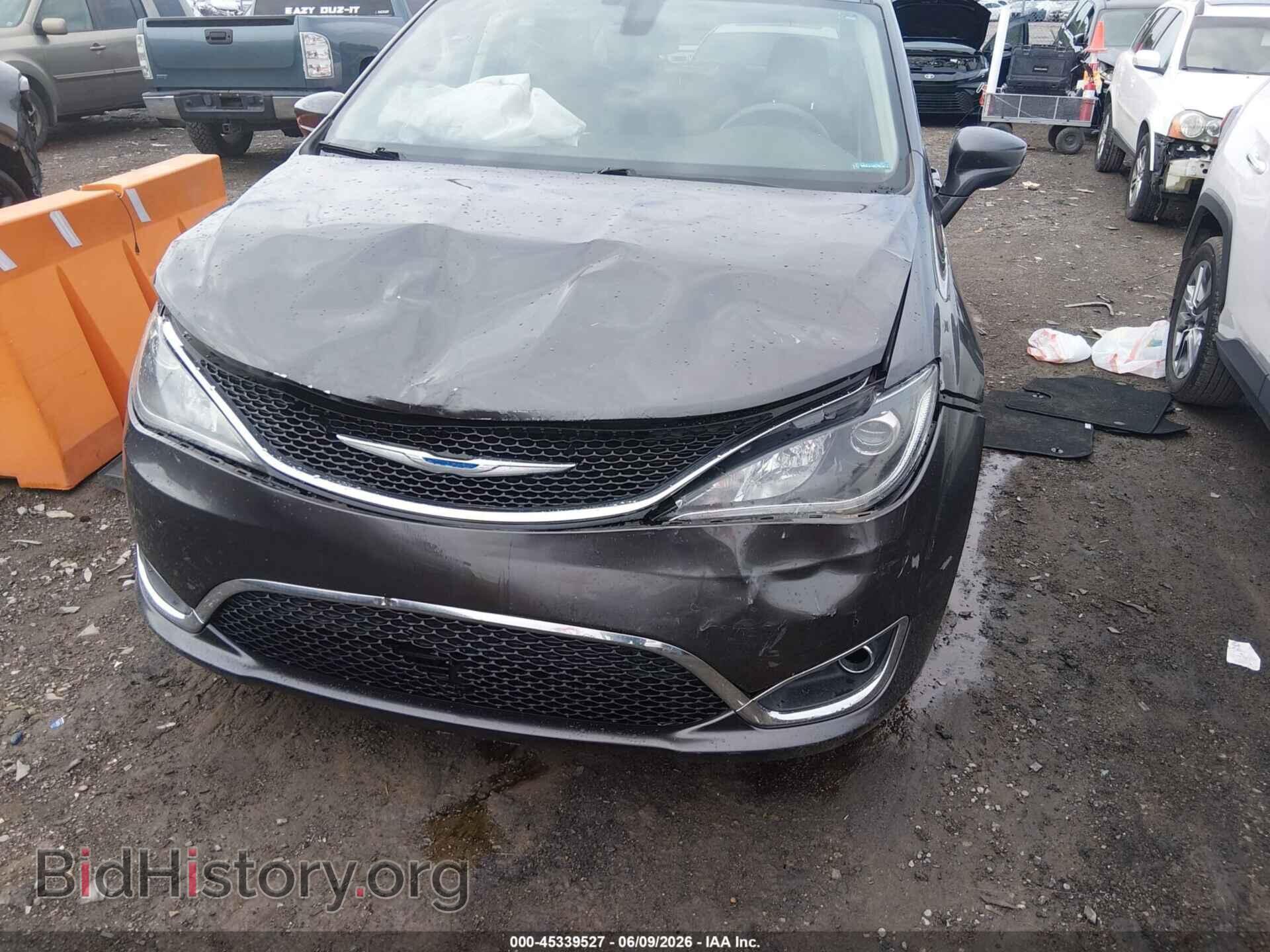 2018 CHRYSLER PACIFICA - VIN: 2C4RC1BG6JR204033 - Фото 6