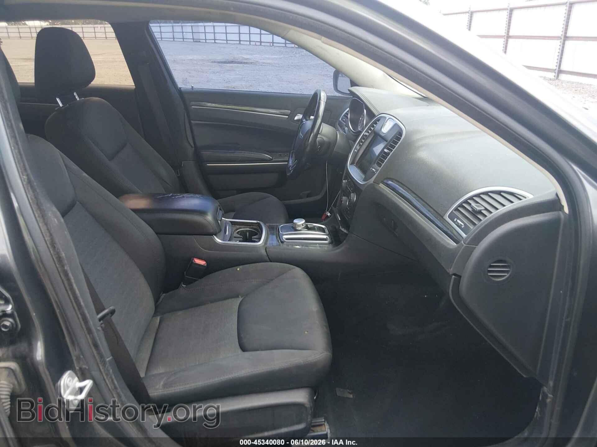 2020 CHRYSLER 300 - VIN: 2C3CCAAG4LH123102 - Фото 5