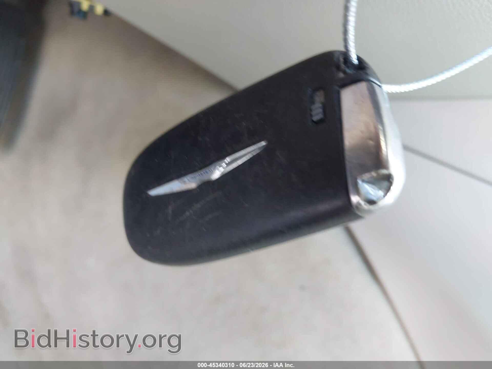 2012 CHRYSLER 300 - VIN: 2C3CCAAG4CH312672 - Photo 11