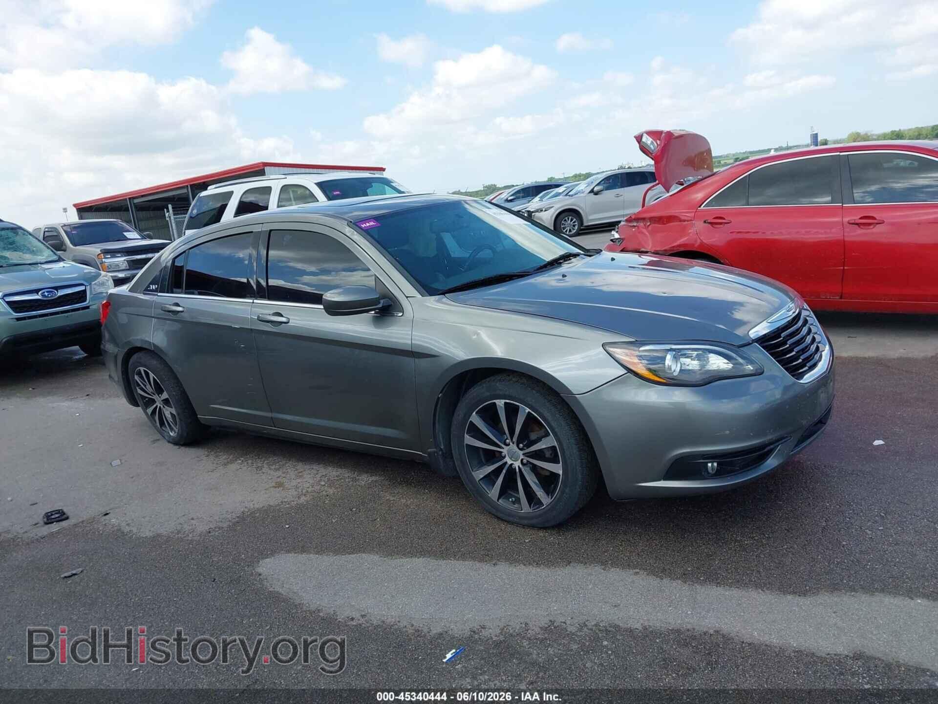 2013 CHRYSLER 200 - VIN: 1C3CCBBB8DN580061 - Photo 13