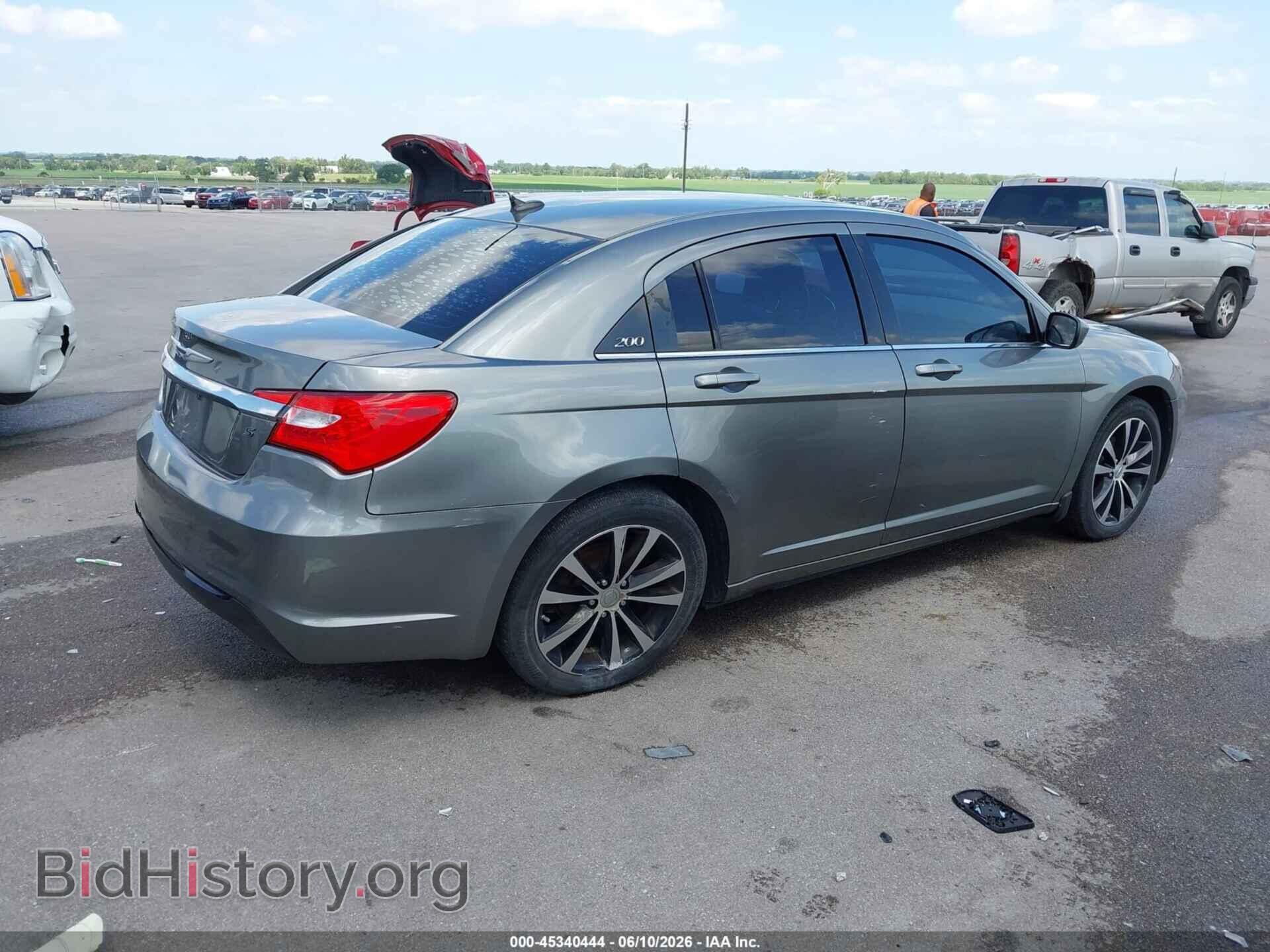 2013 CHRYSLER 200 - VIN: 1C3CCBBB8DN580061 - Photo 4