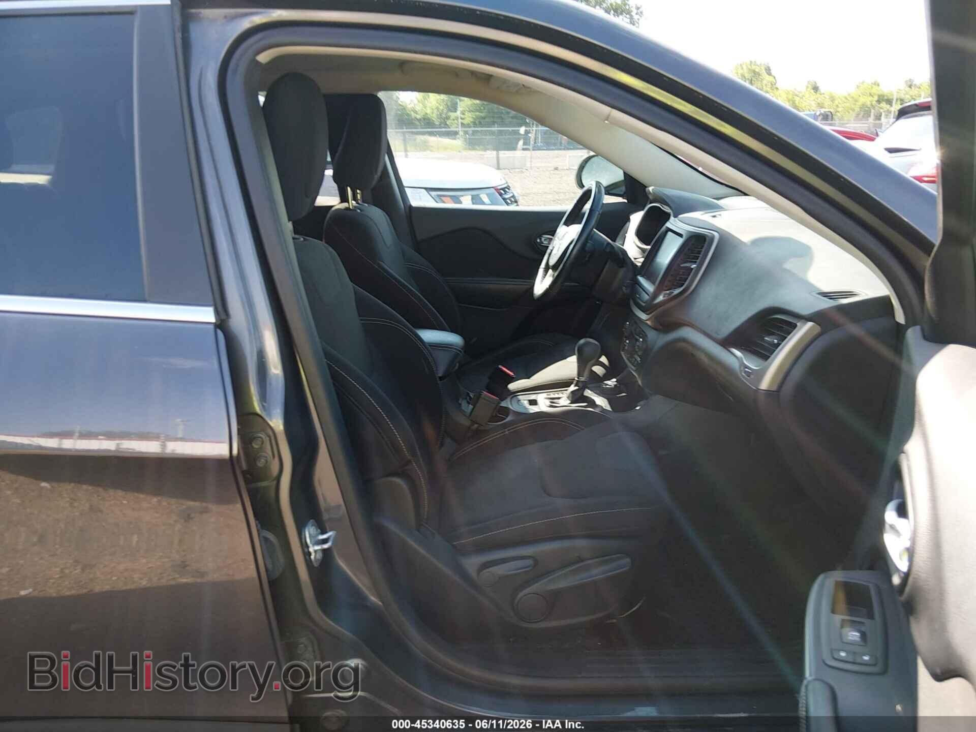 2016 JEEP CHEROKEE - VIN: 1C4PJMCB4GW267956 - Фото 5