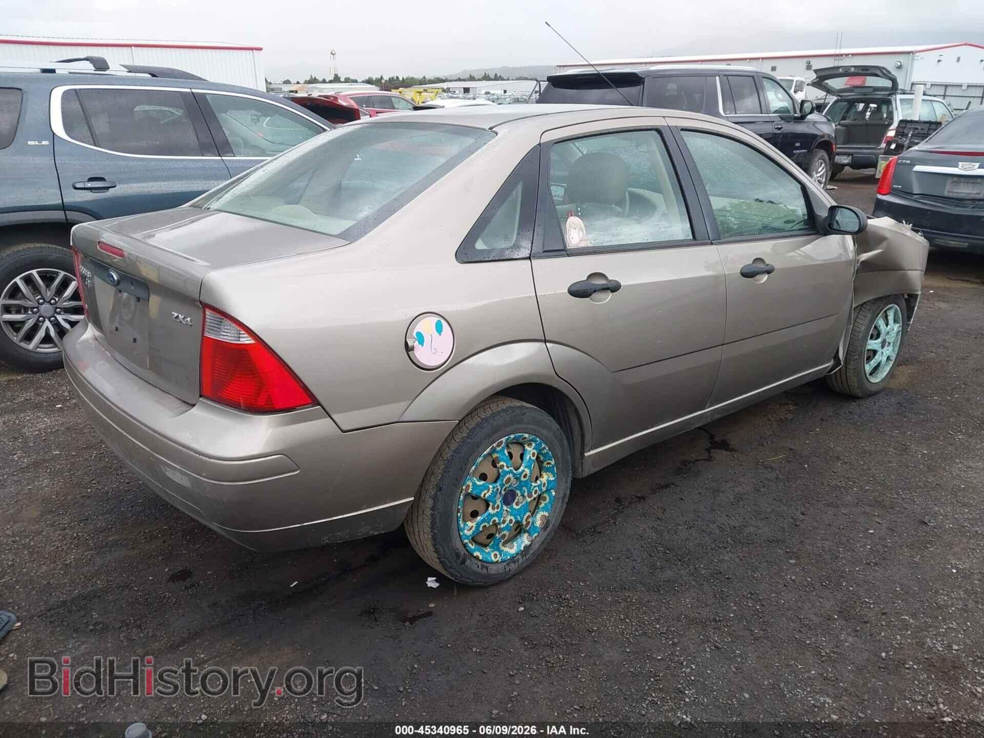 2005 FORD FOCUS - VIN: 1FAFP34N55W232648 - Фото 4
