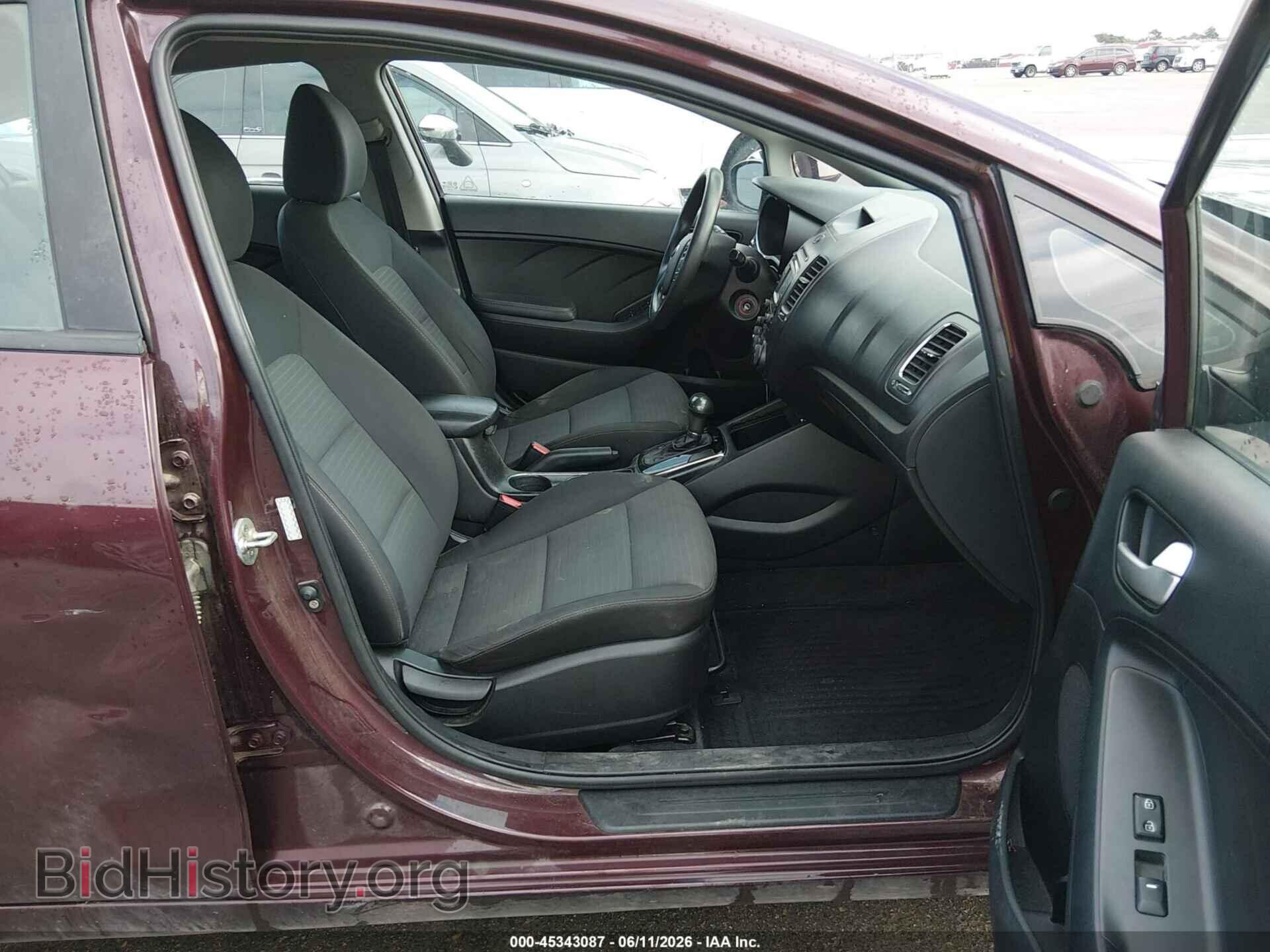 2017 KIA FORTE - VIN: 3KPFL4A76HE061229 - Фото 5
