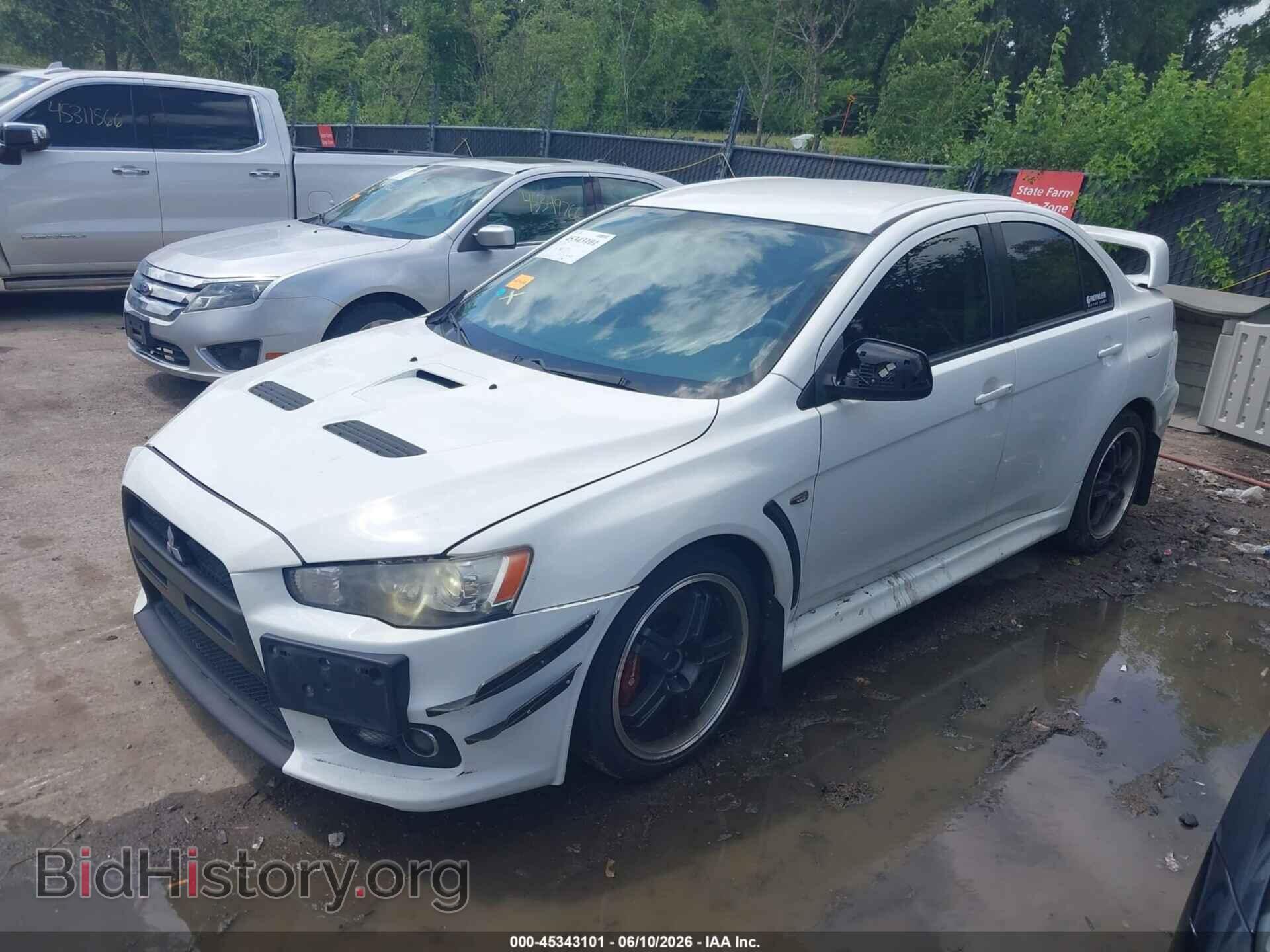 2010 MITSUBISHI LANCER EVOLUTION - VIN: JA32W6FVXAU034002 - Photo 2