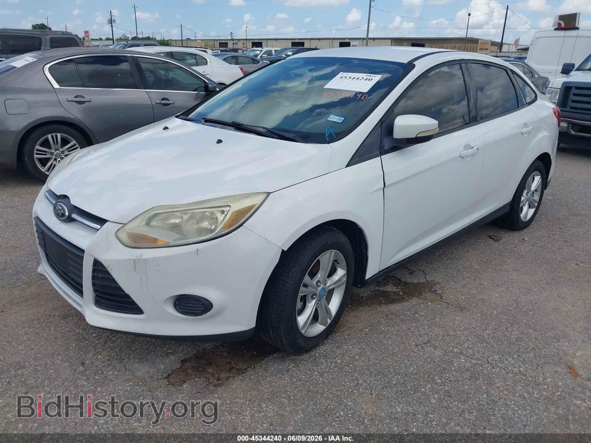 2013 FORD FOCUS - VIN: 1FADP3F20DL158095 - Фото 2