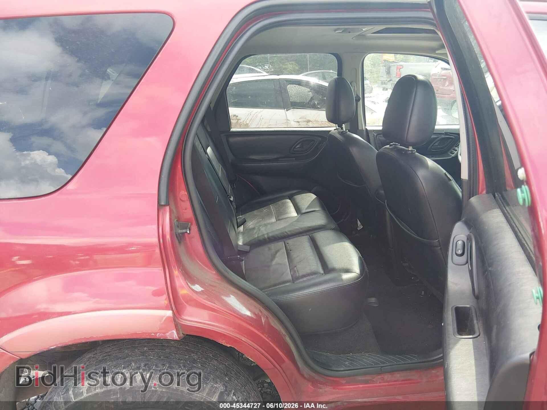 2007 FORD ESCAPE - VIN: 1FMCU94147KA24322 - Фото 8