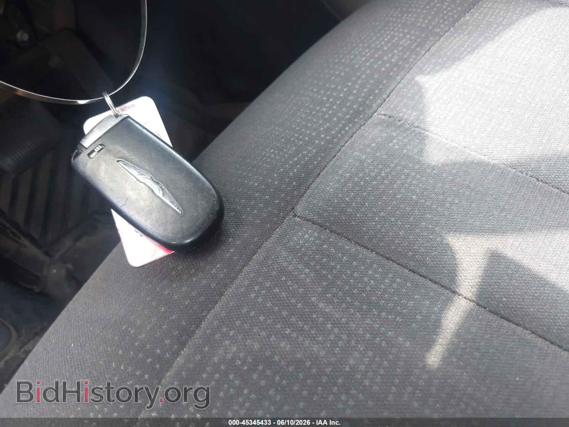 2015 CHRYSLER 200 - VIN: 1C3CCCAB6FN715029 - Photo 11