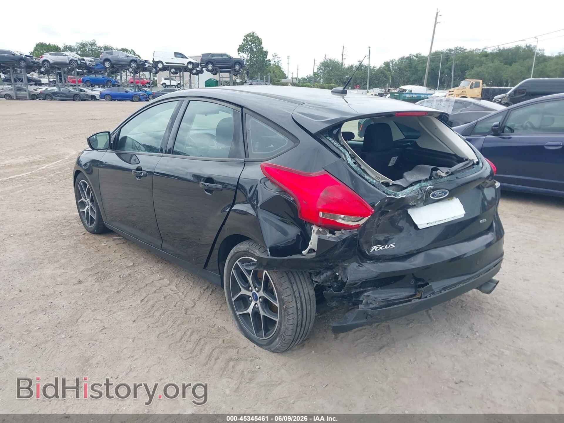 2017 FORD FOCUS - VIN: 1FADP3M23HL307947 - Фото 3