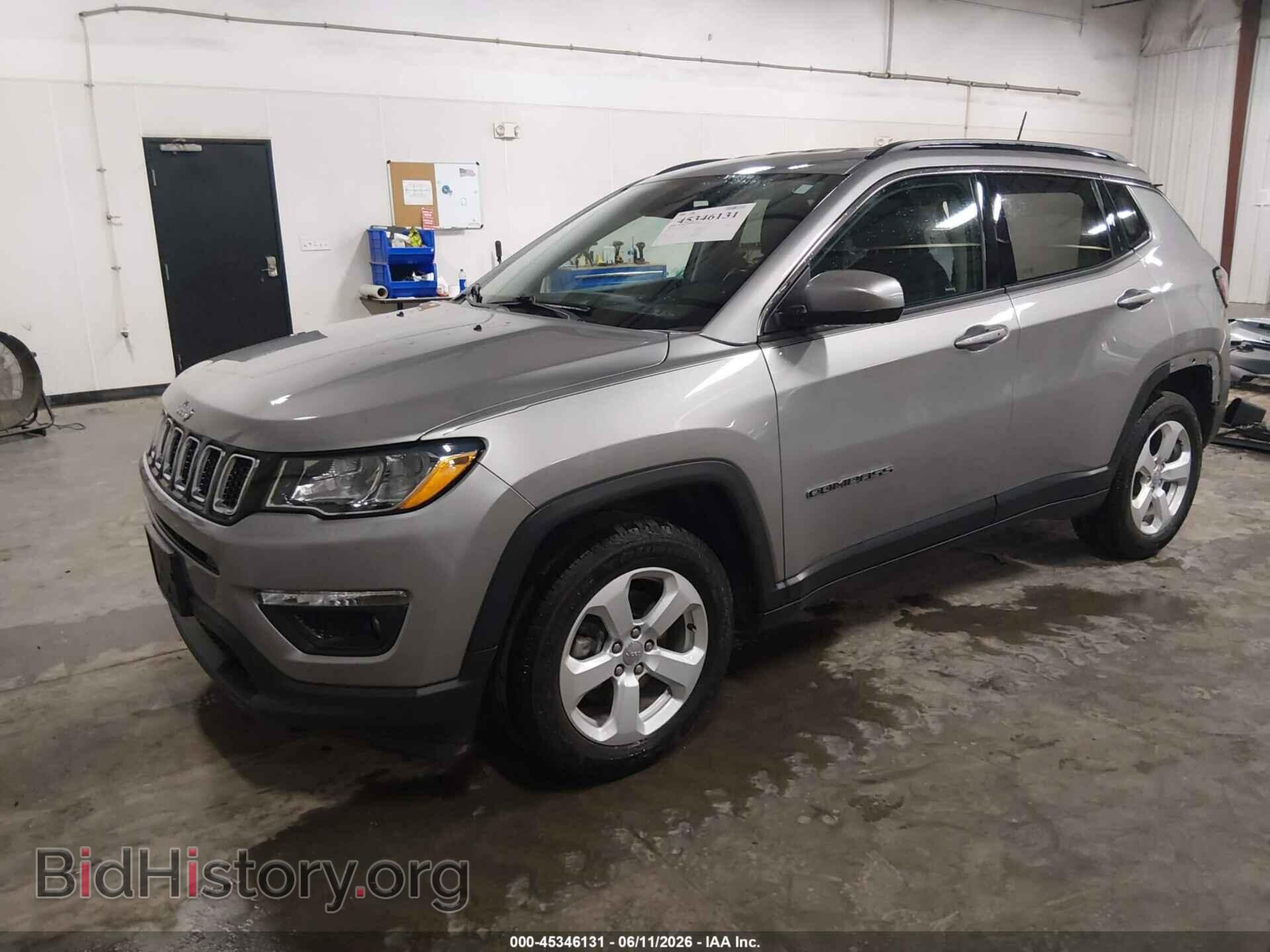 2019 JEEP COMPASS - VIN: 3C4NJCBB1KT851992 - Фото 2