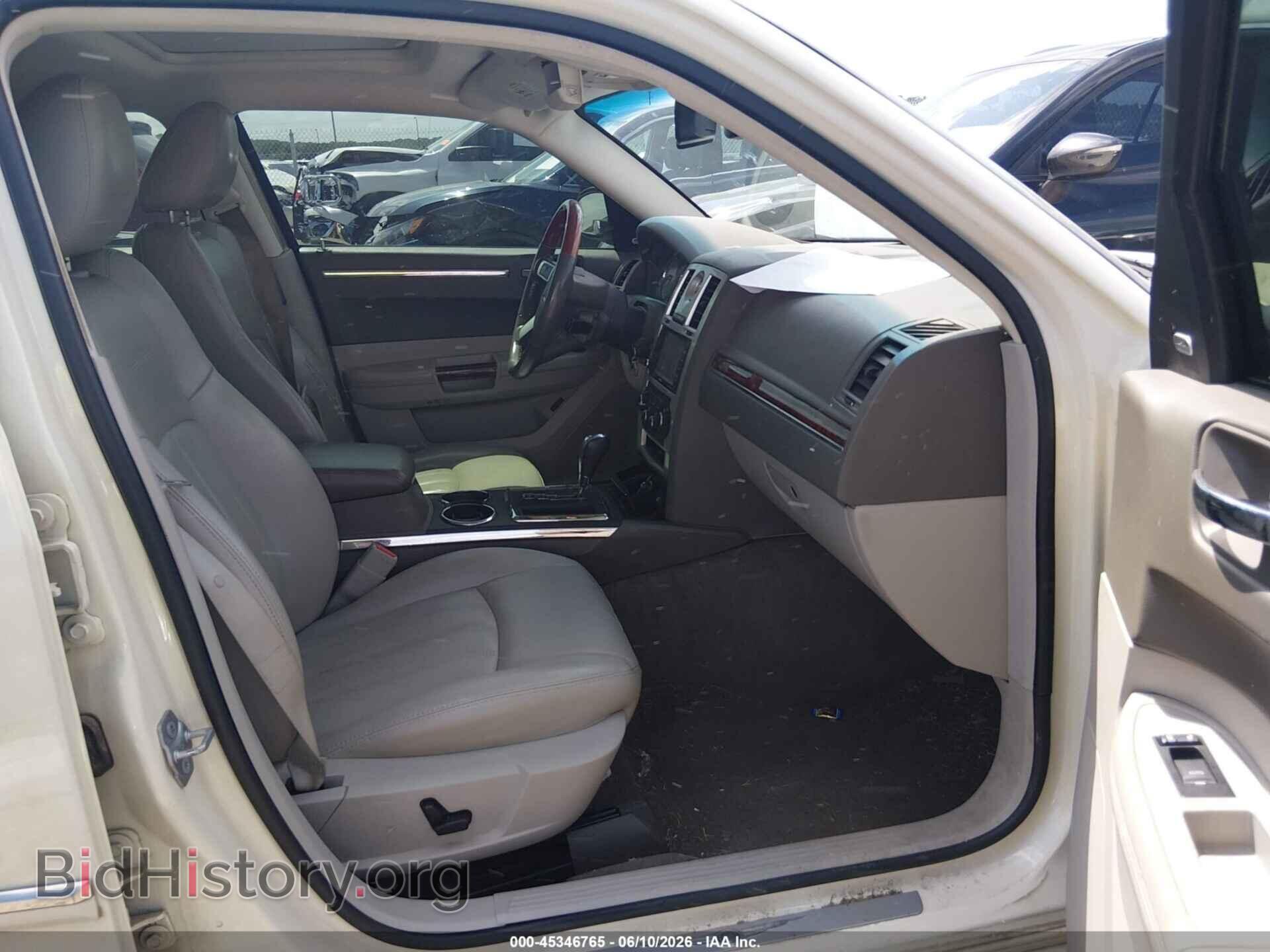 2010 CHRYSLER 300C - VIN: 2C3CA6CT6AH125962 - Фото 5