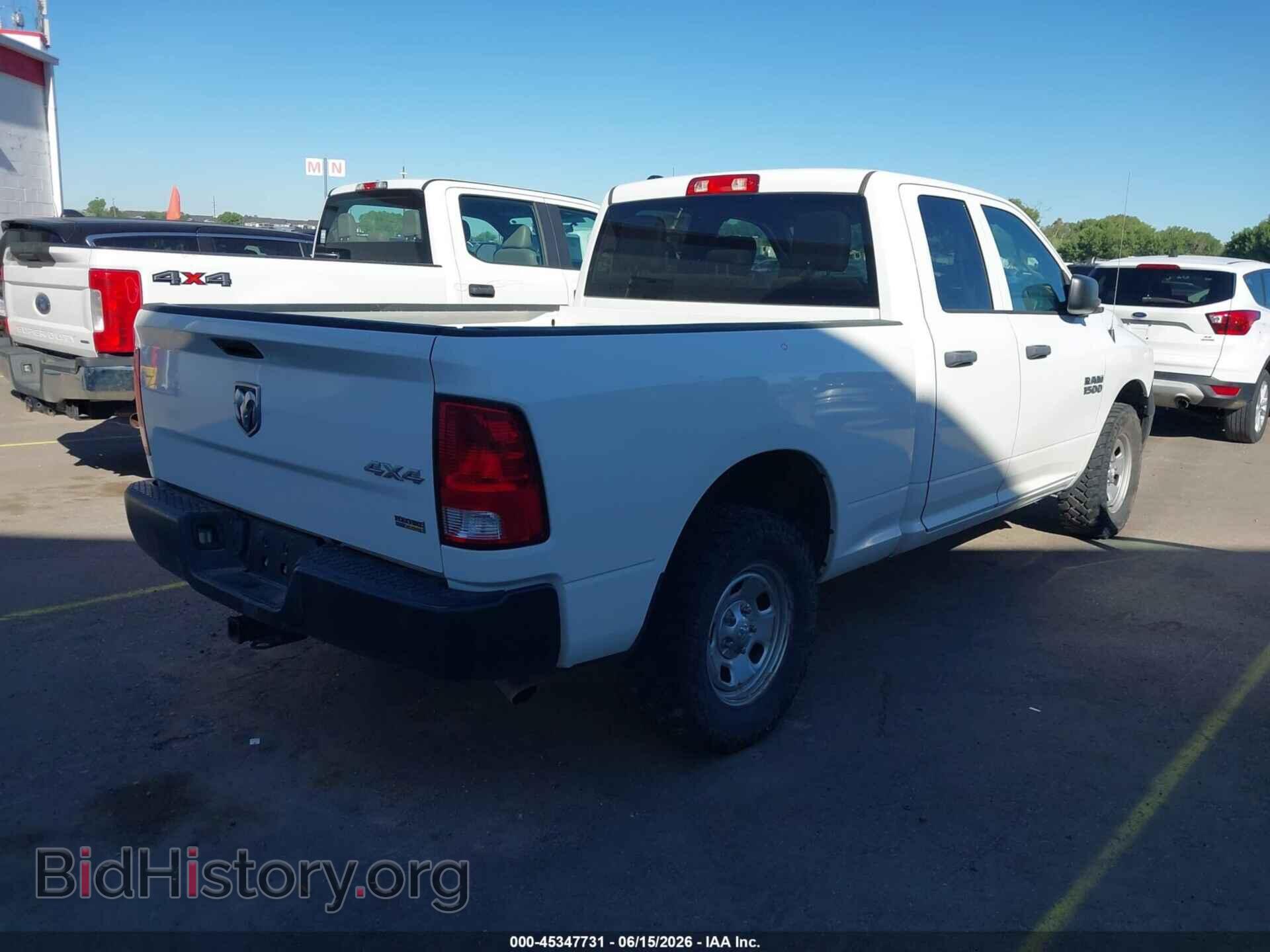 2018 RAM 1500 - VIN: 1C6RR7FG6JS306711 - Фото 4
