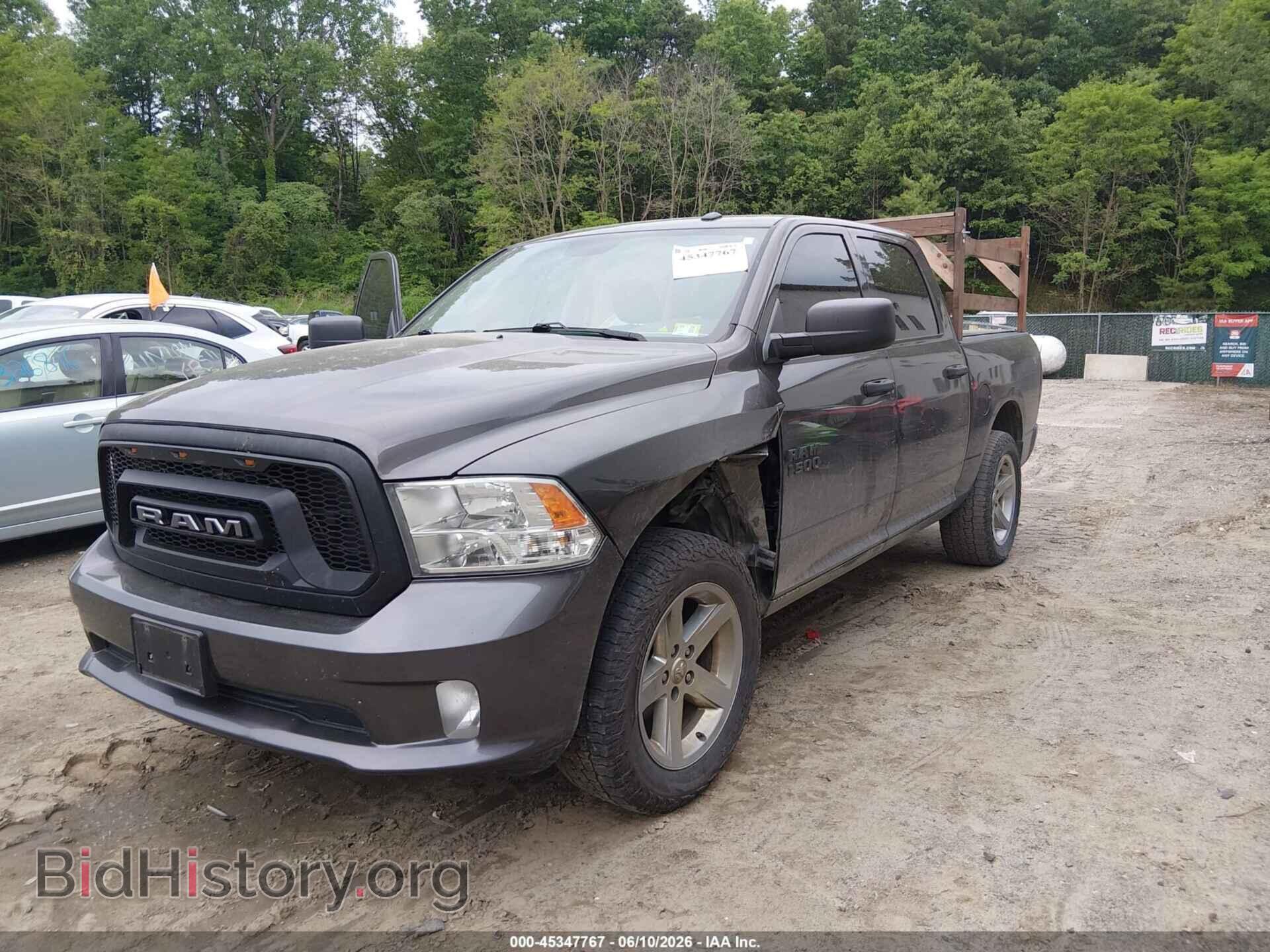2017 RAM 1500 - VIN: 3C6RR7KT1HG574196 - Фото 2