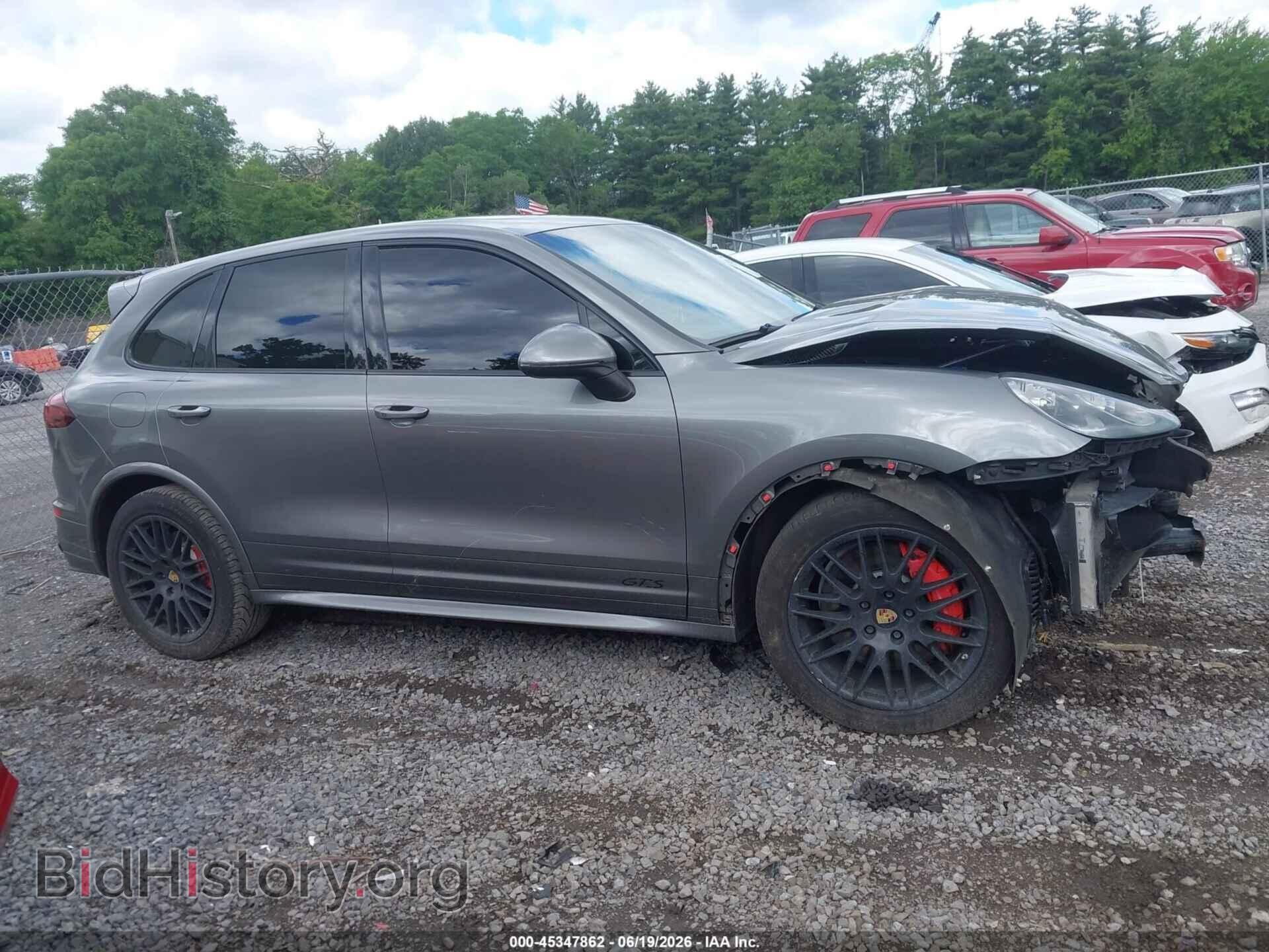 2016 PORSCHE CAYENNE - VIN: WP1AD2A25GLA77538 - Photo 13