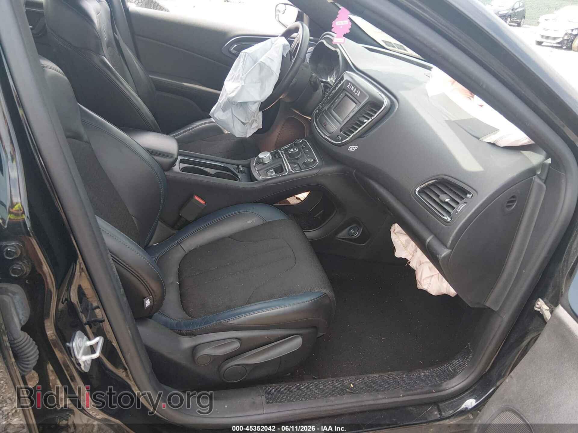 2016 CHRYSLER 200 - VIN: 1C3CCCBB1GN161639 - Photo 5