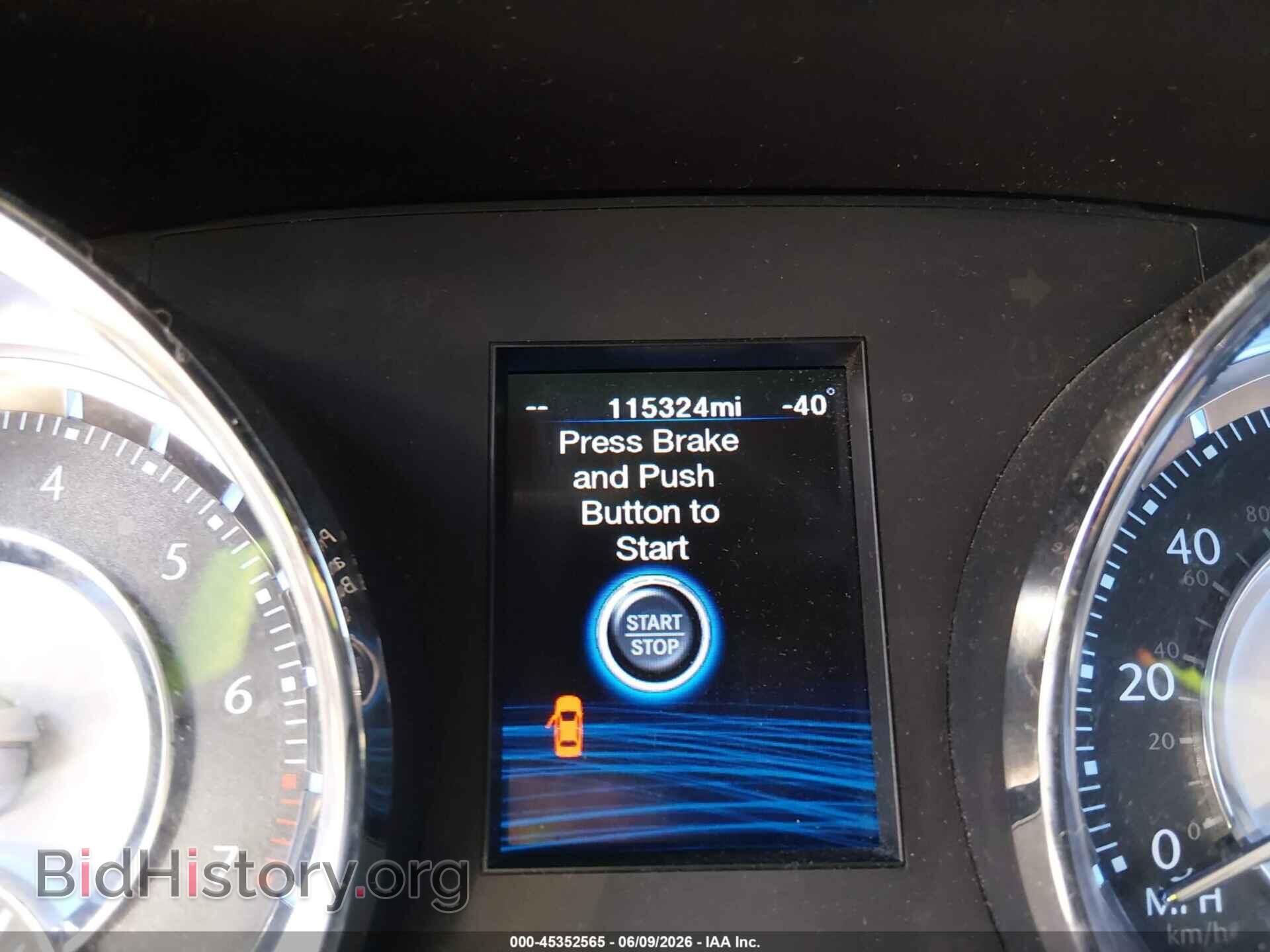 2012 CHRYSLER 300 - VIN: 2C3CCAAG9CH166978 - Фото 7