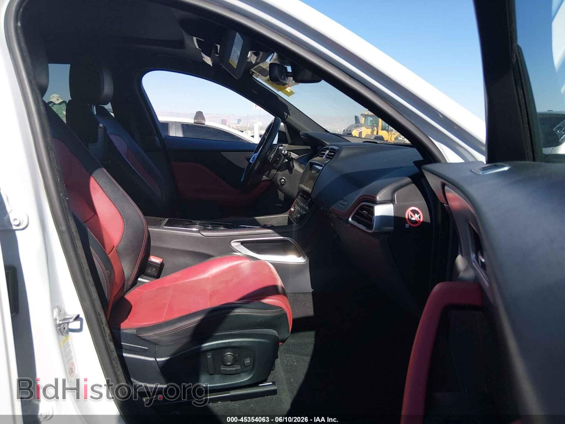 2017 JAGUAR F-PACE - VIN: SADCL2BN0HA086624 - Photo 5