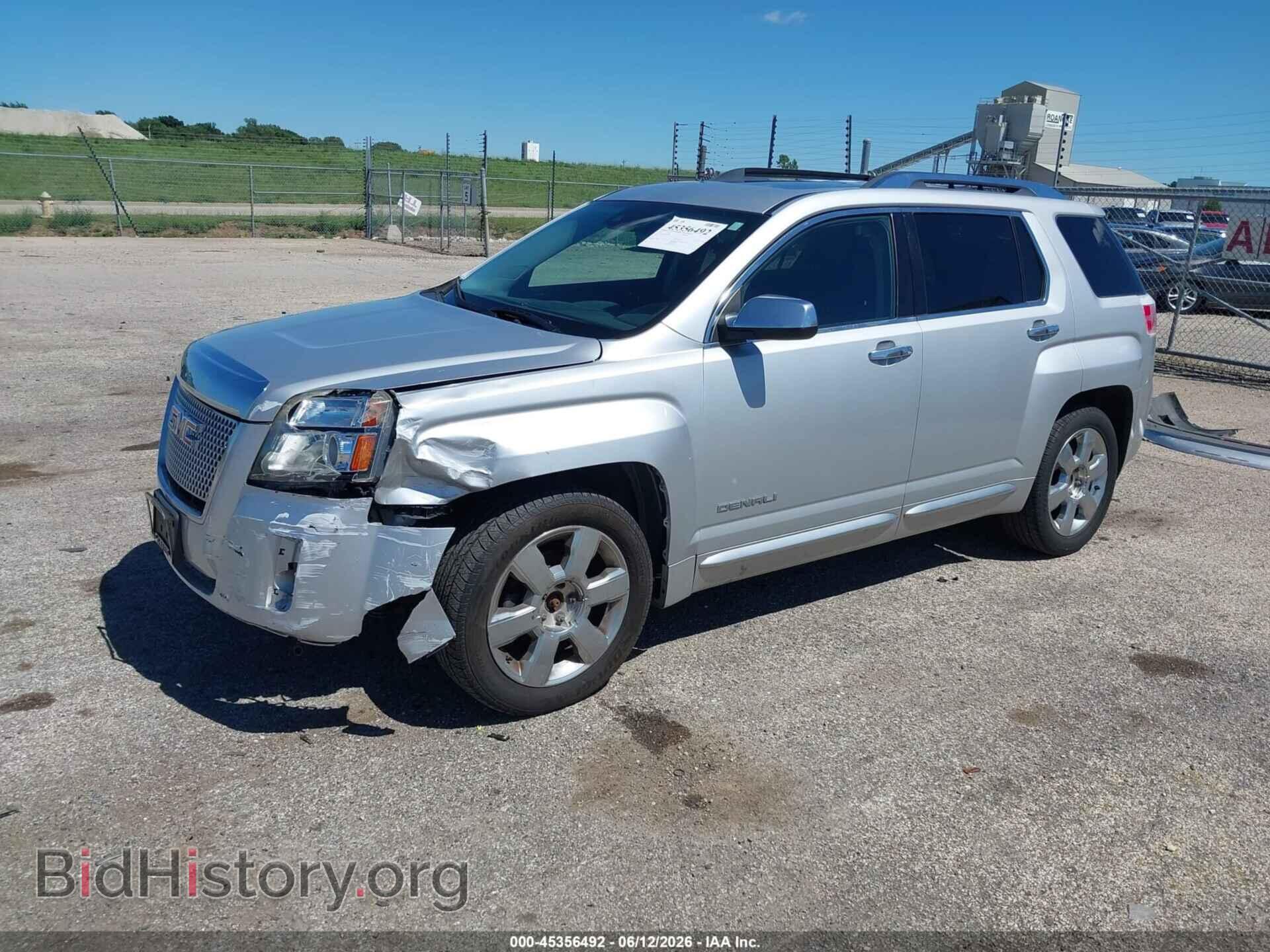 2013 GMC TERRAIN - VIN: 2GKFLZE38D6308446 - Photo 2
