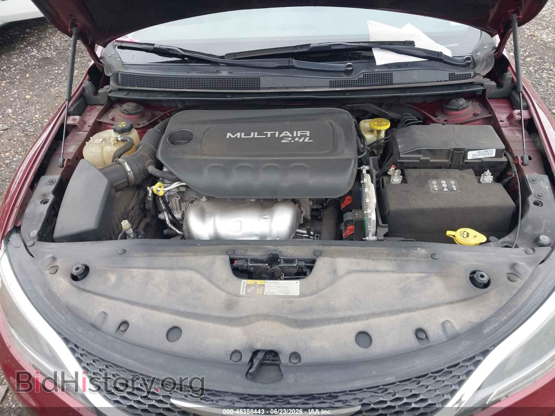 2015 CHRYSLER 200 - VIN: 1C3CCCCB5FN525901 - Photo 10