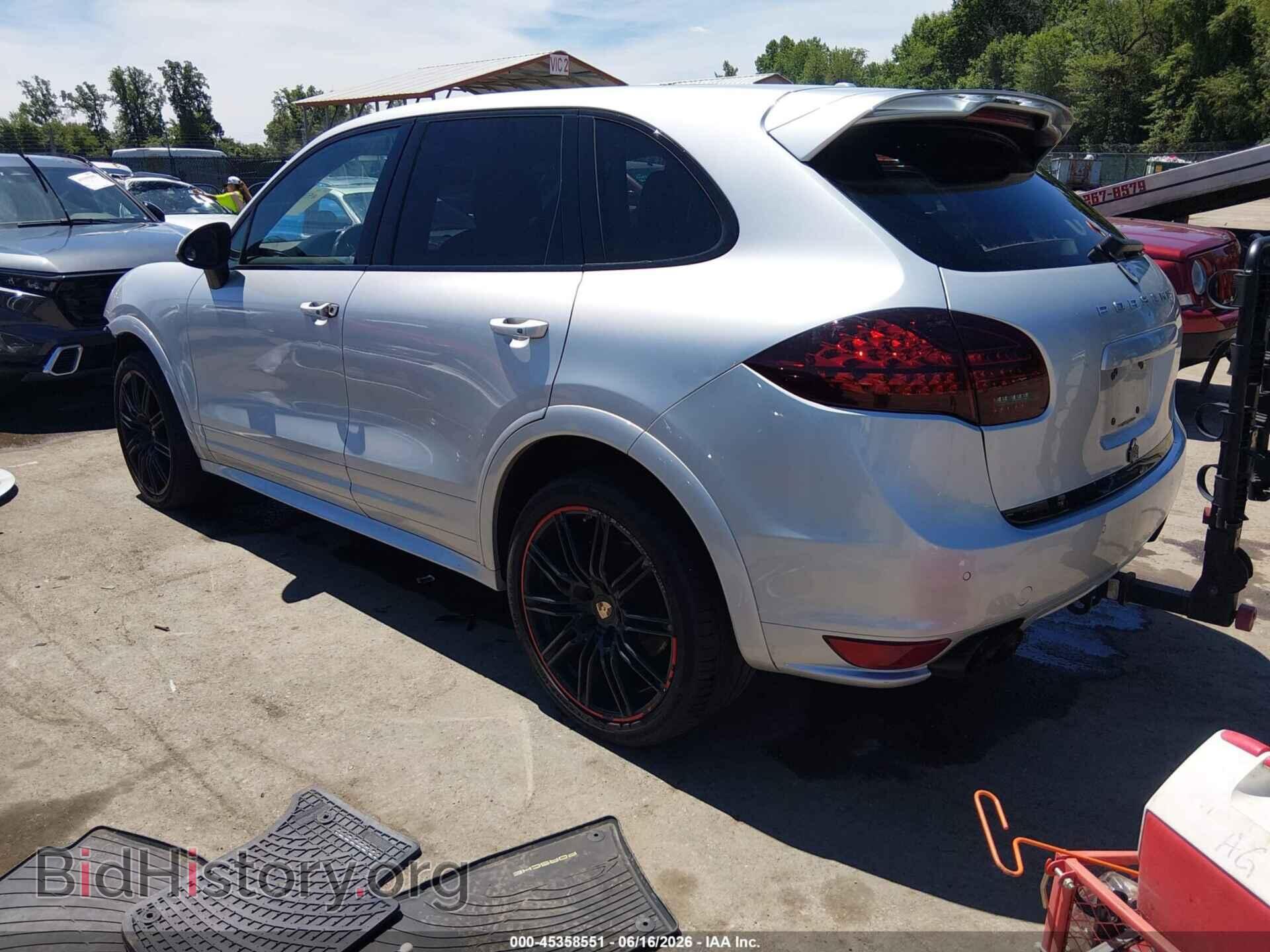 2013 PORSCHE CAYENNE - VIN: WP1AD2A23DLA71247 - Photo 3