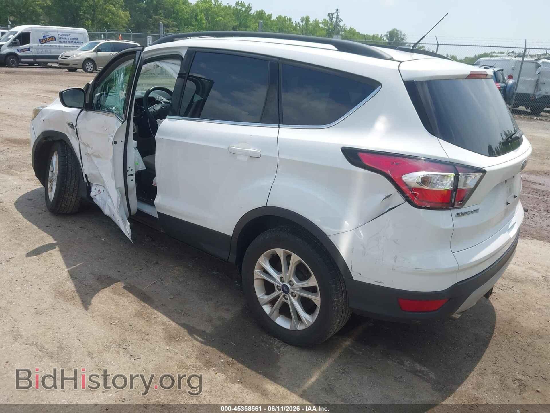 2017 FORD ESCAPE - VIN: 1FMCU9GD6HUC07605 - Фото 3