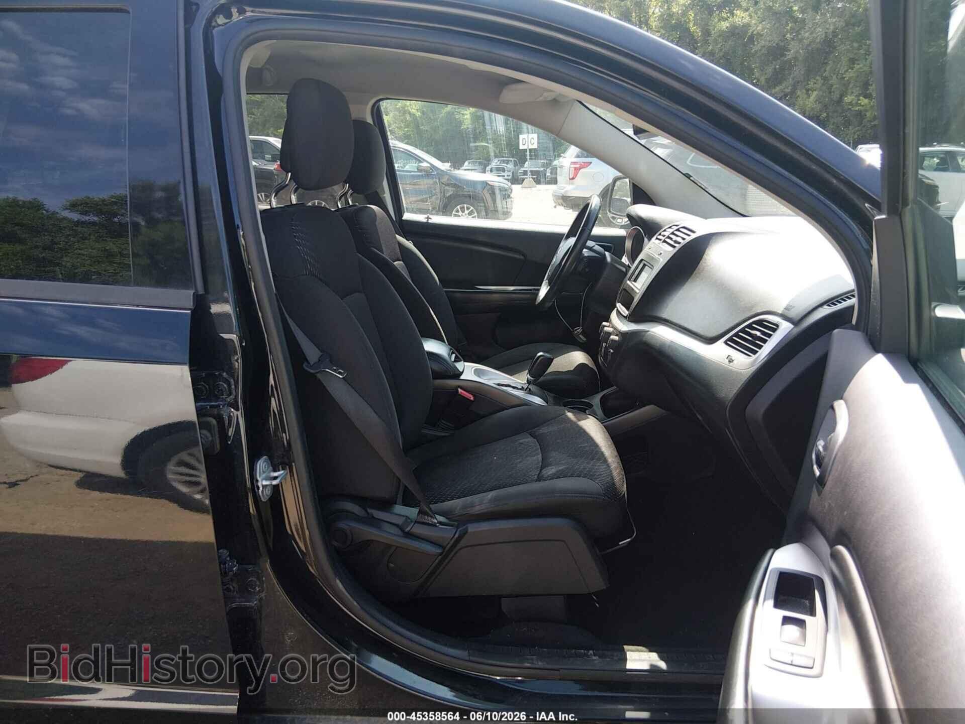 2017 DODGE JOURNEY - VIN: 3C4PDCAB5HT695630 - Фото 5