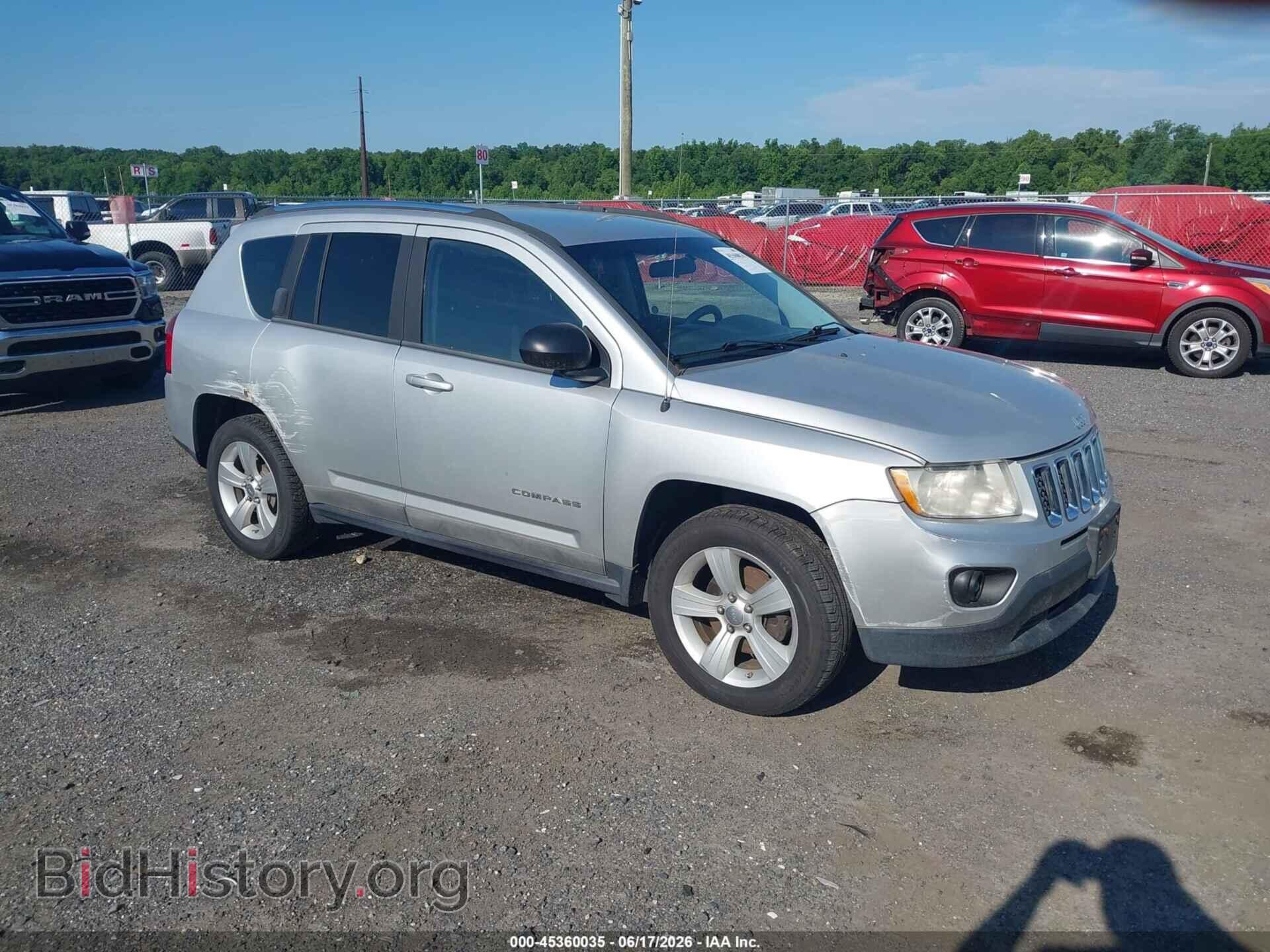 Фотография 1J4NT1FB2BD139564 - JEEP COMPASS 2011