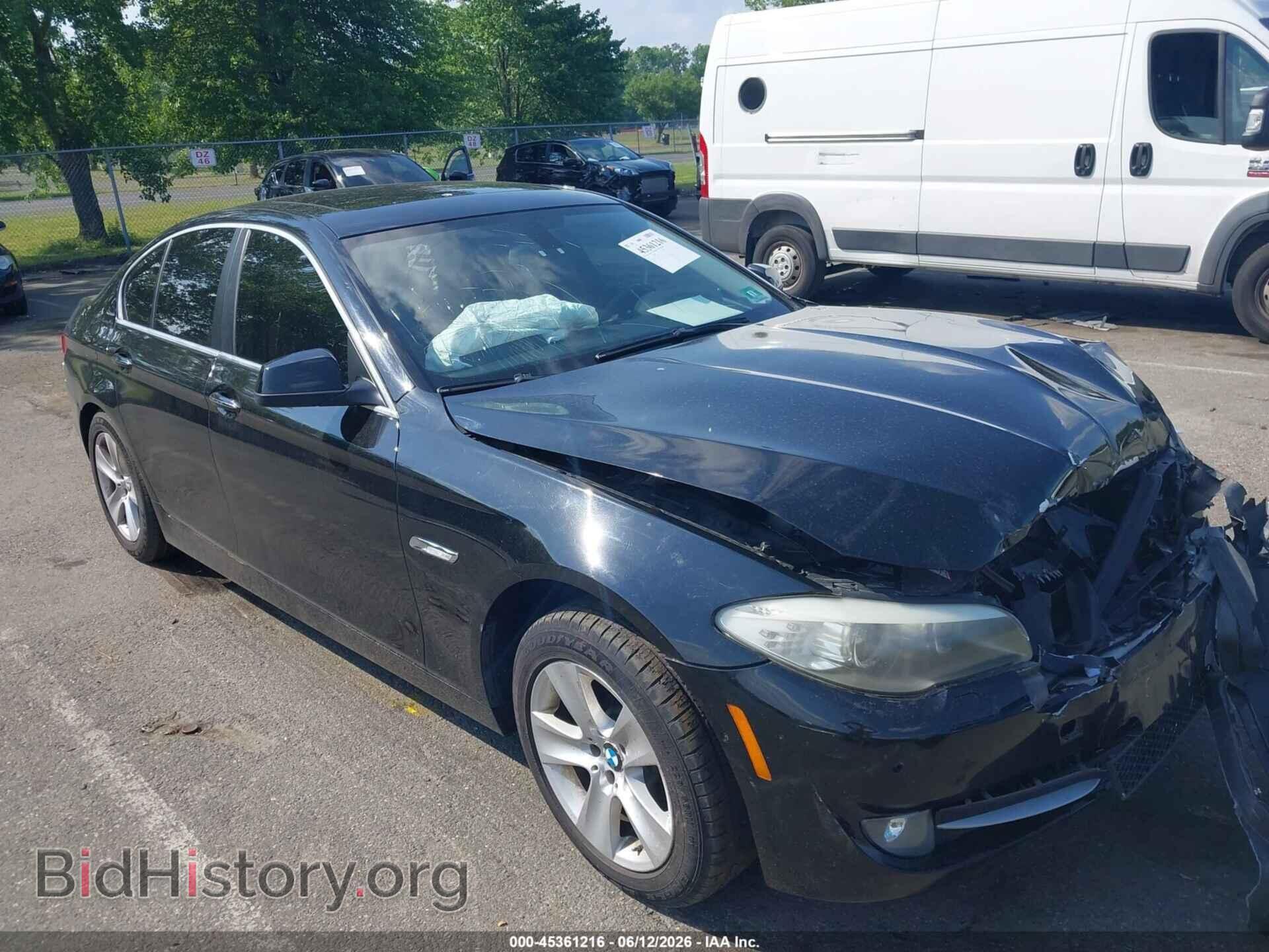Фотография WBAXH5C53DDW14810 - BMW 528I 2013
