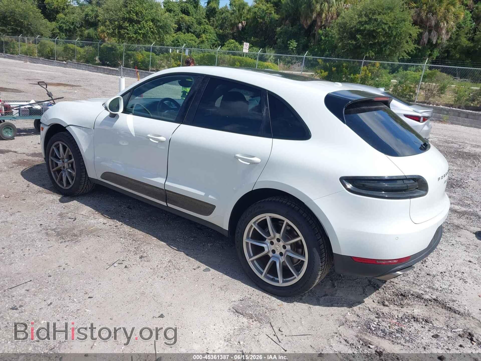 2017 PORSCHE MACAN - VIN: WP1AA2A54HLB08573 - Photo 3