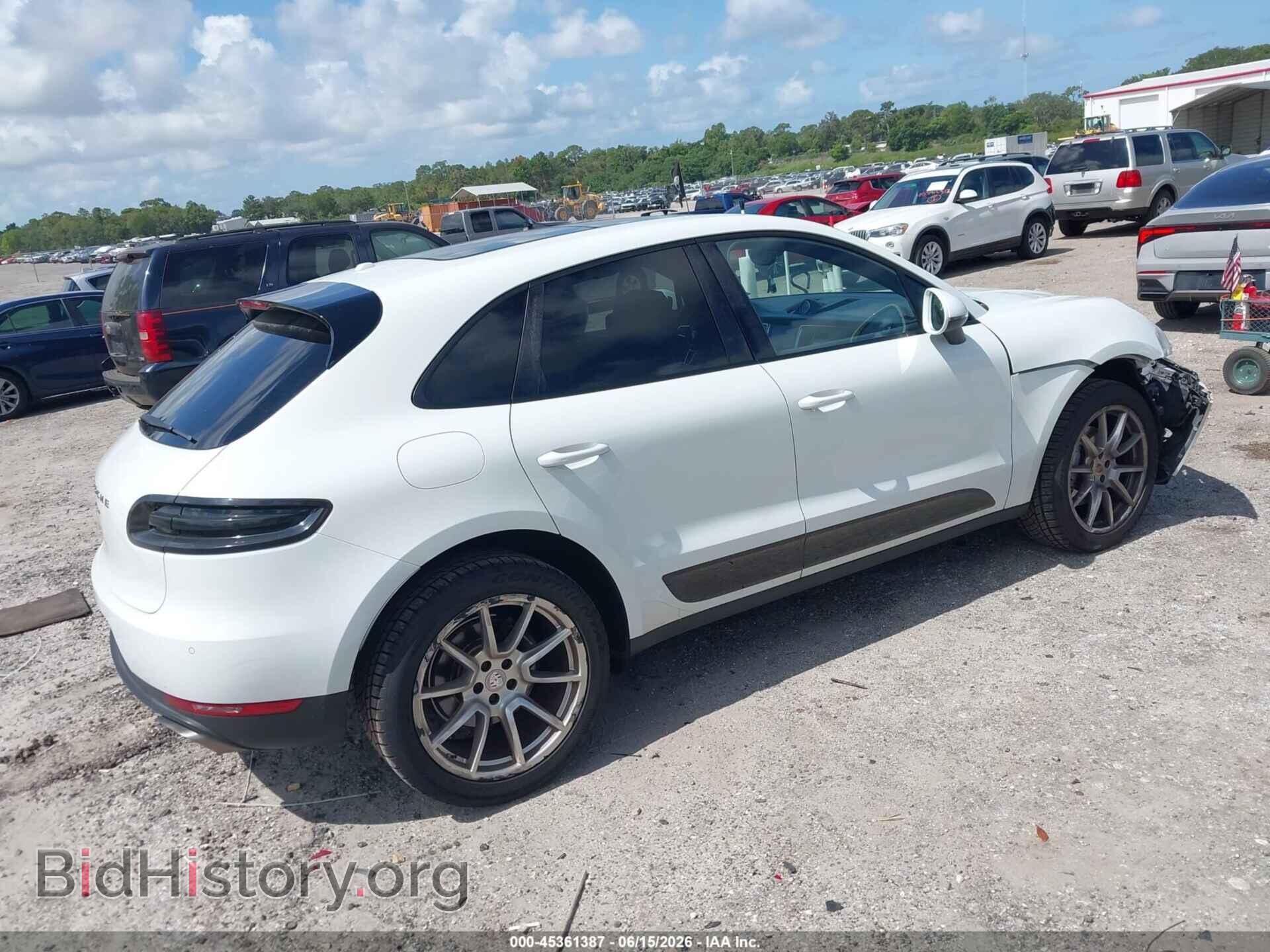 2017 PORSCHE MACAN - VIN: WP1AA2A54HLB08573 - Photo 4