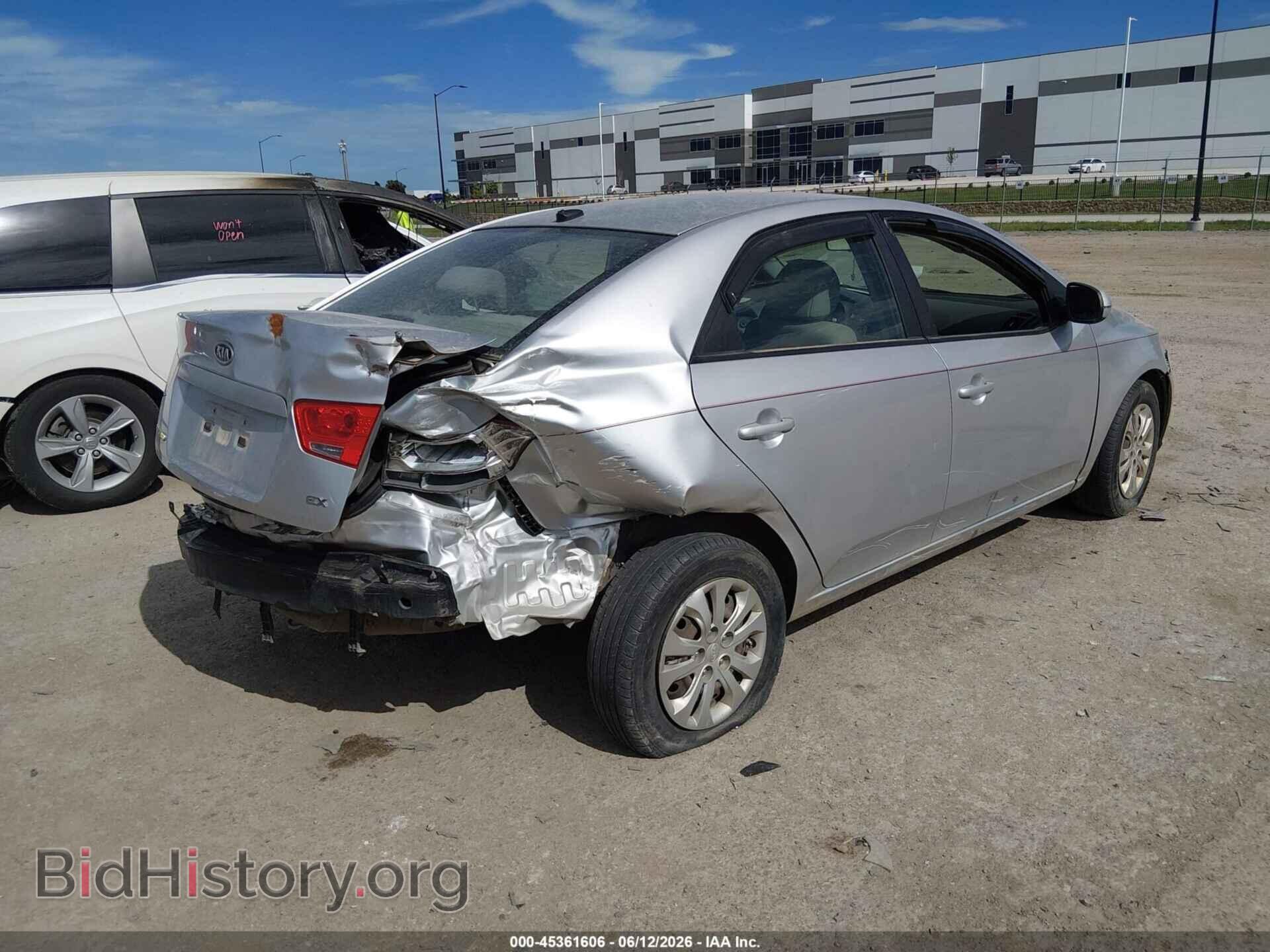 2012 KIA FORTE - VIN: KNAFU4A2XC5505571 - Фото 4