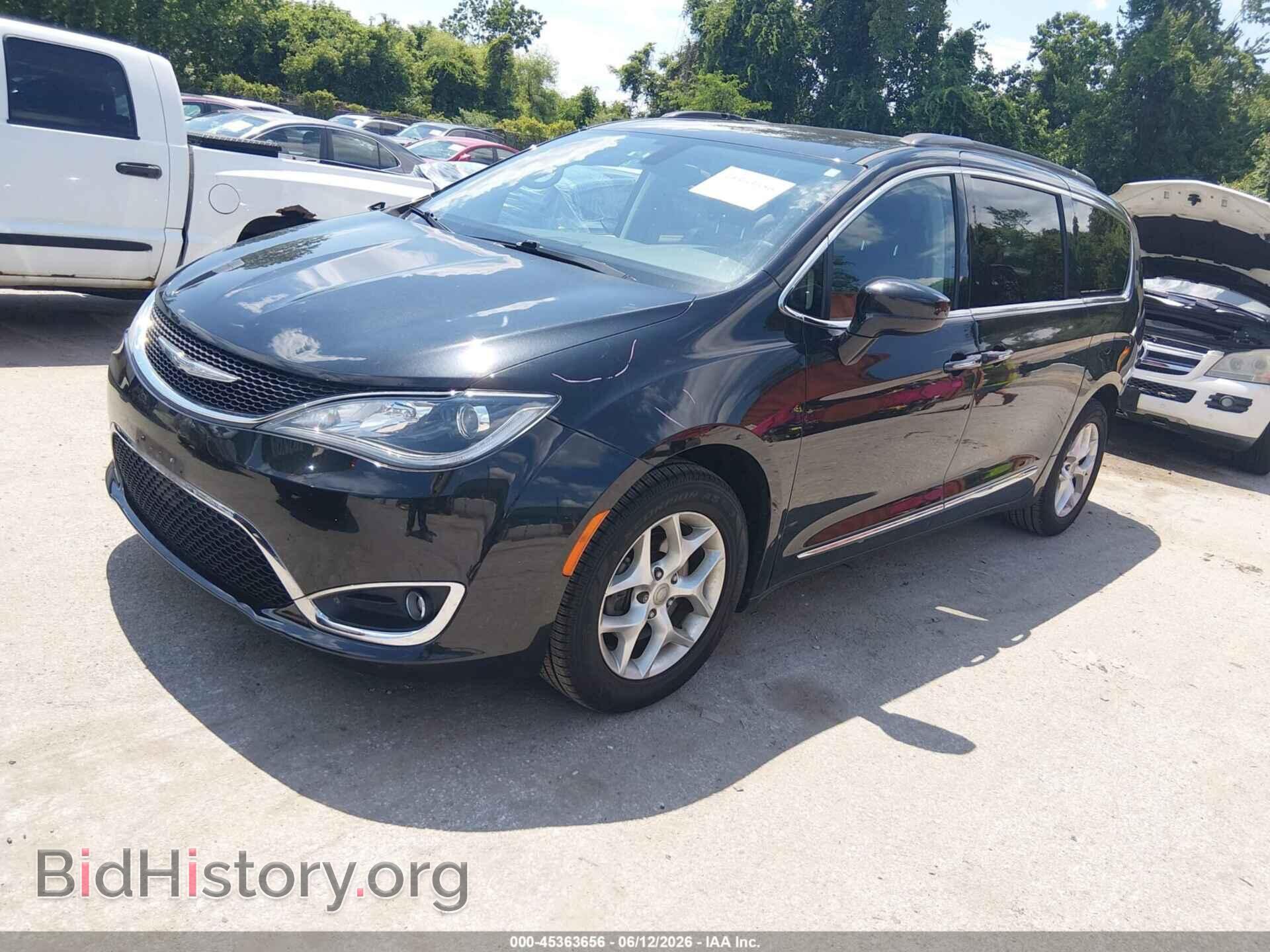 2017 CHRYSLER PACIFICA - VIN: 2C4RC1BG6HR803587 - Photo 2