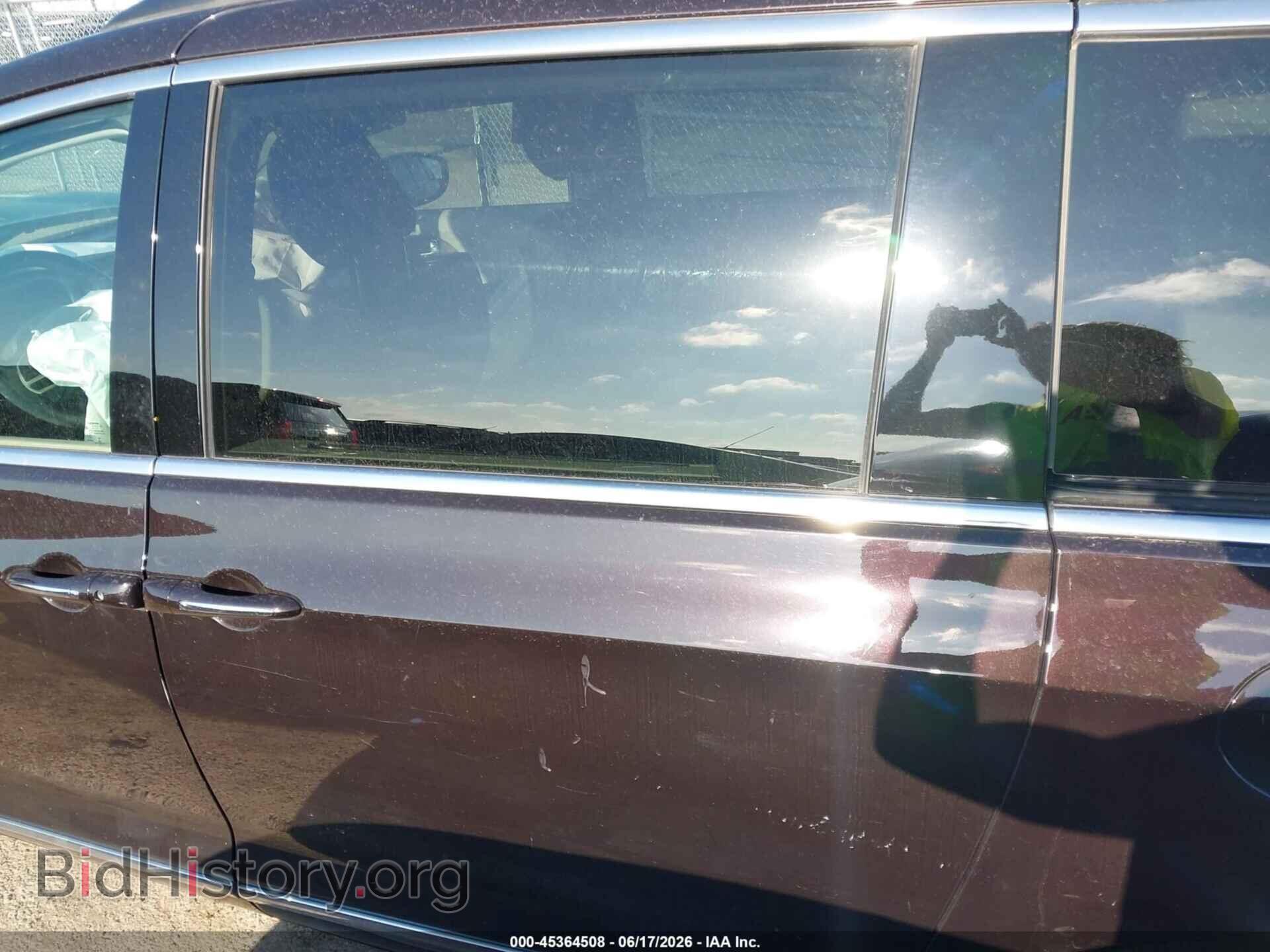 2017 CHRYSLER PACIFICA - VIN: 2C4RC1BG2HR644910 - Photo 14