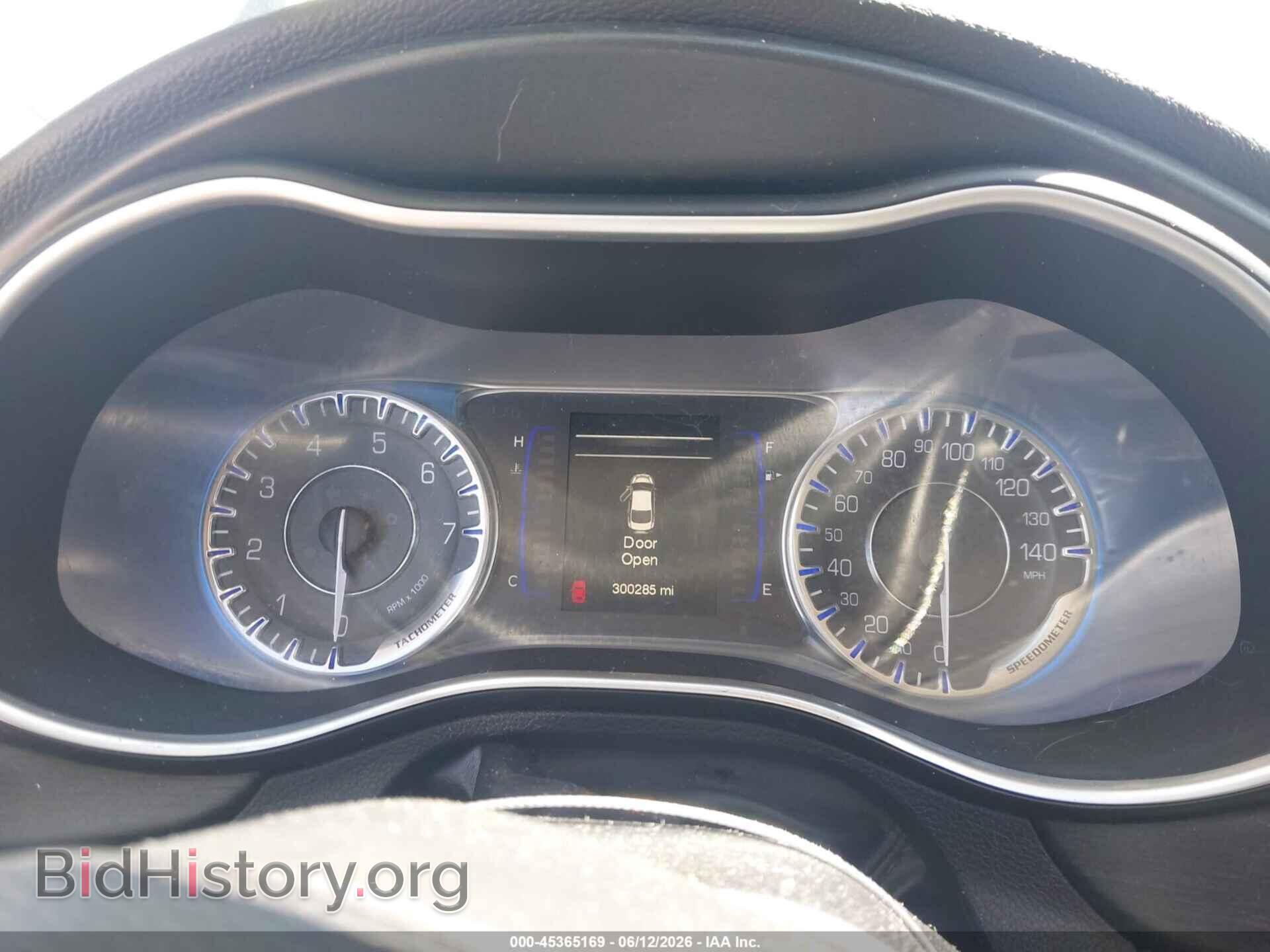 2015 CHRYSLER 200 - VIN: 1C3CCCAB3FN571326 - Фото 7