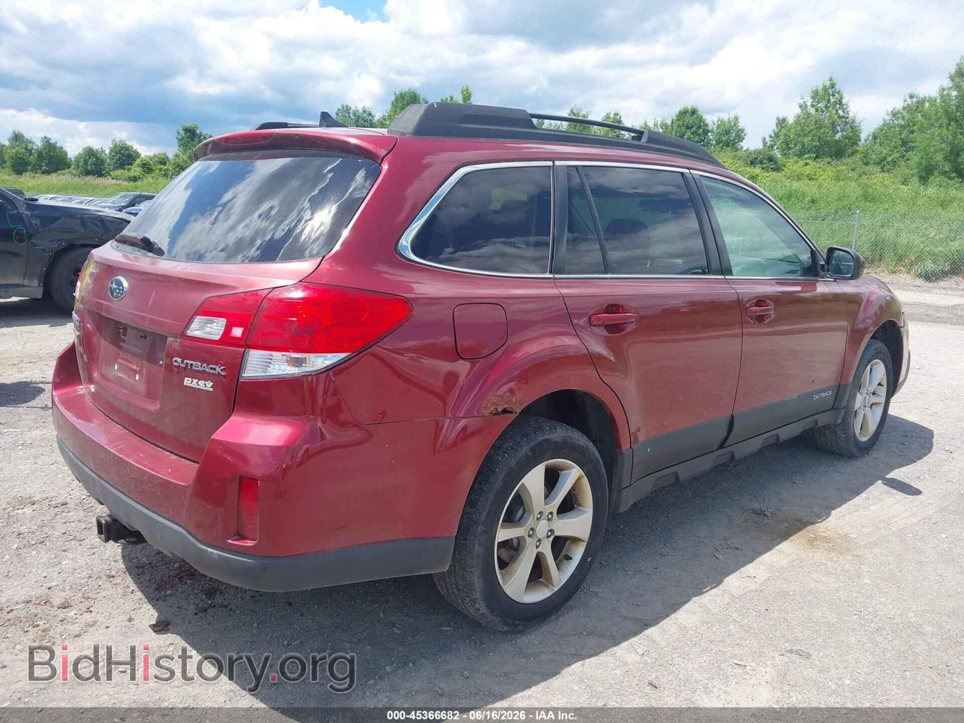 2014 SUBARU OUTBACK - VIN: 4S4BRBCC4E3202356 - Photo 4
