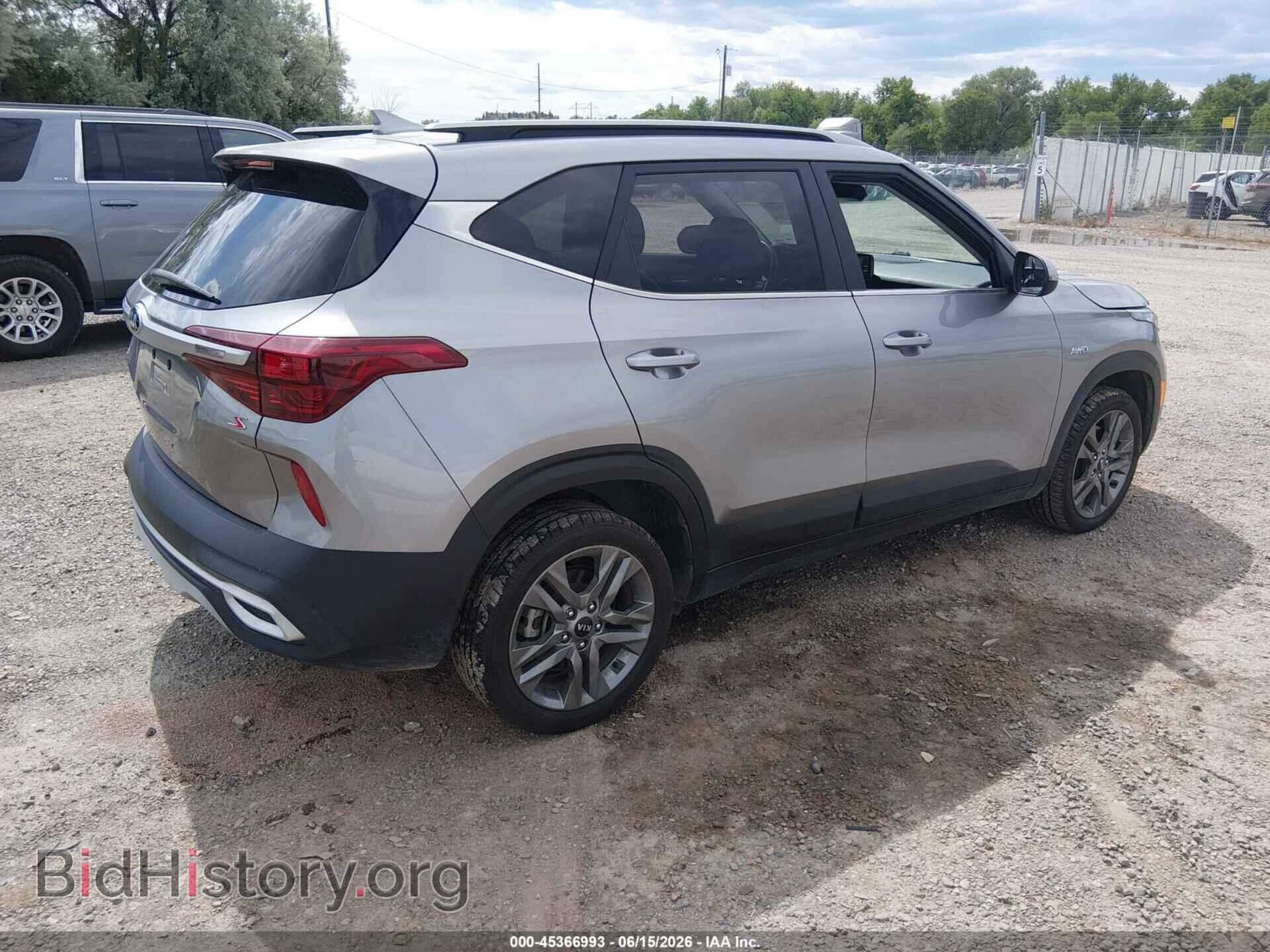 2021 Kia SELTOS (VIN KNDEUCAA0M7230797) — фото 4 из 16