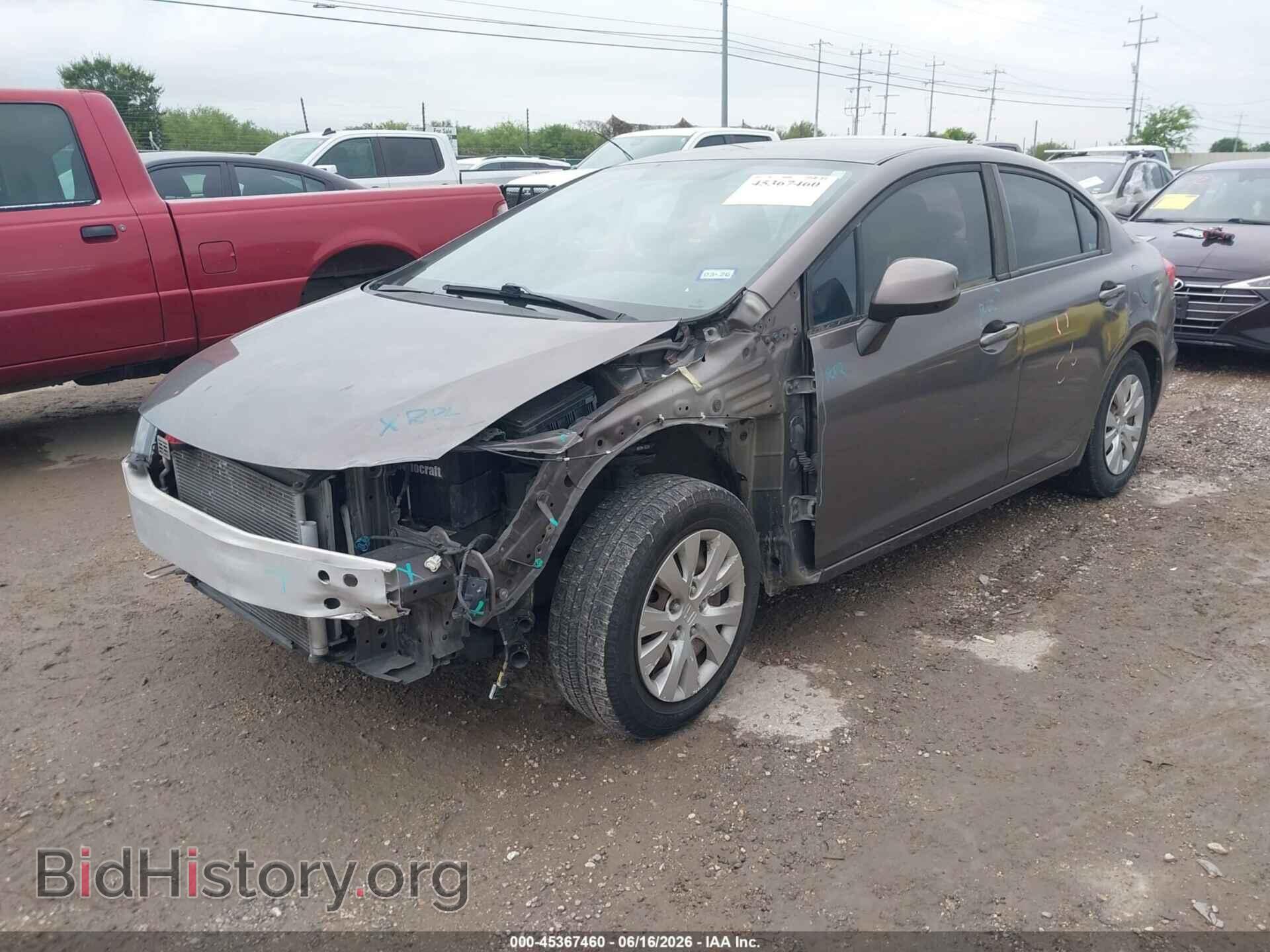 2012 HONDA CIVIC - VIN: 2HGFB2F5XCH541674 - Фото 2