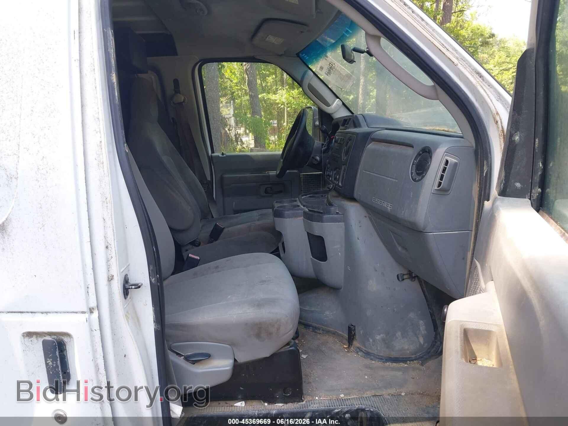 2011 FORD E-150 - VIN: 1FTNE1EW8BDA95851 - Photo 5