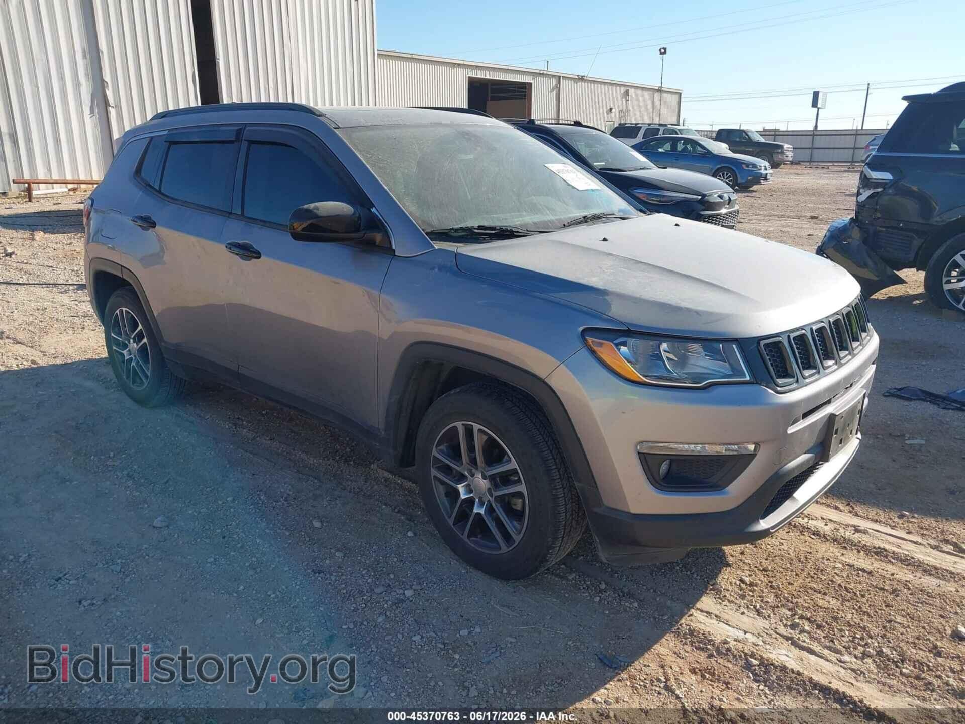 Photo 3C4NJCBB9KT762803 - JEEP COMPASS 2019