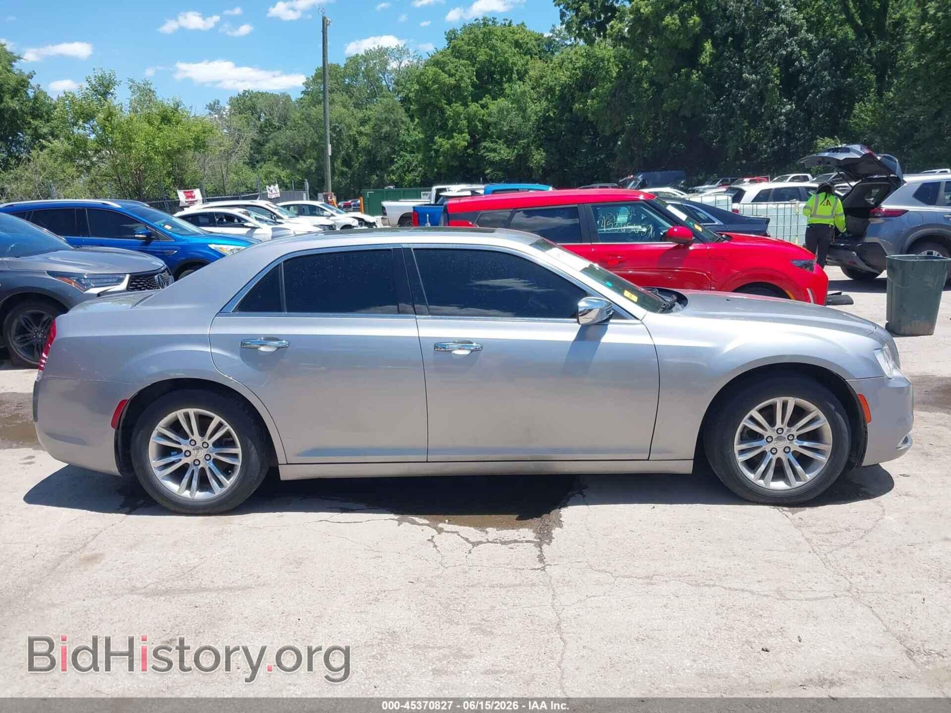 2017 CHRYSLER 300C - VIN: 2C3CCAEG0HH552237 - Фото 13