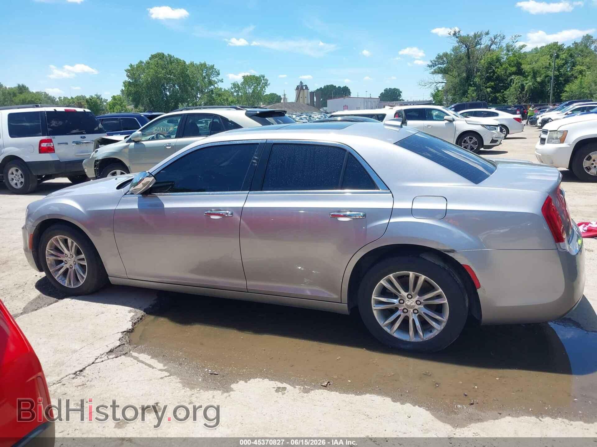 2017 CHRYSLER 300C - VIN: 2C3CCAEG0HH552237 - Фото 14